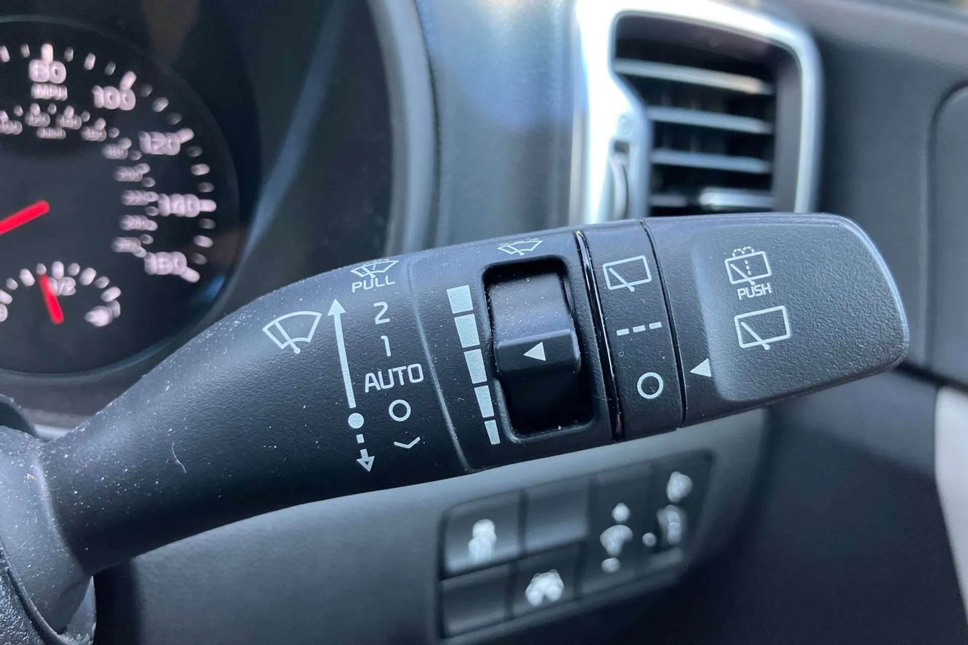 2018 KIA SPORTAGE 2018 KIA SPORTAGE