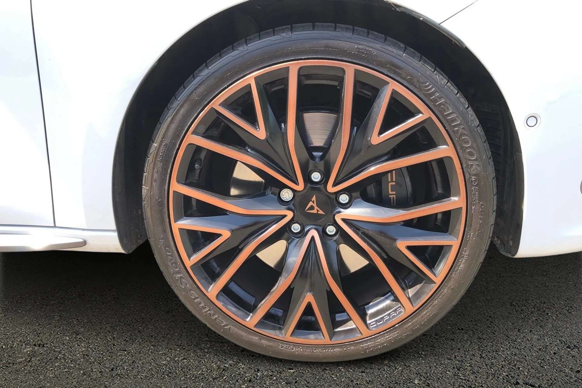 2024 CUPRA LEON 2024 CUPRA LEON
