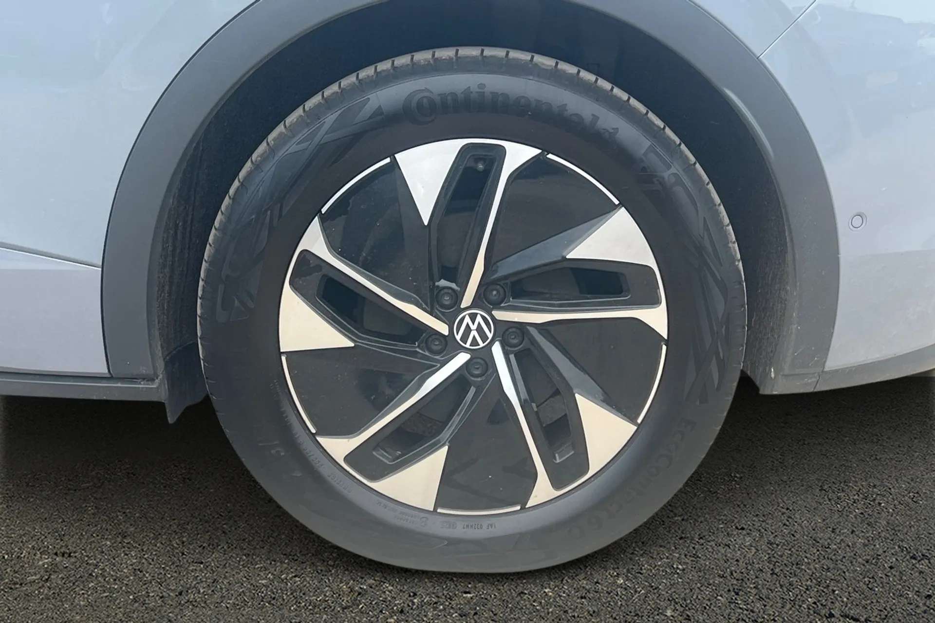 2023 VOLKSWAGEN ID.5 2023 VOLKSWAGEN ID.5