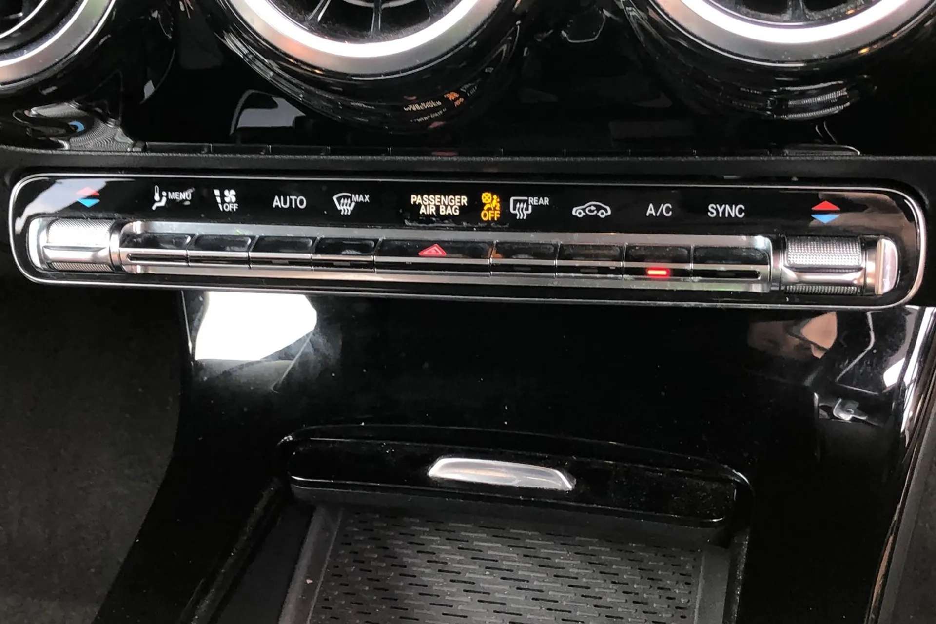 2020 MERCEDES-BENZ A CLASS 2020 MERCEDES-BENZ A CLASS