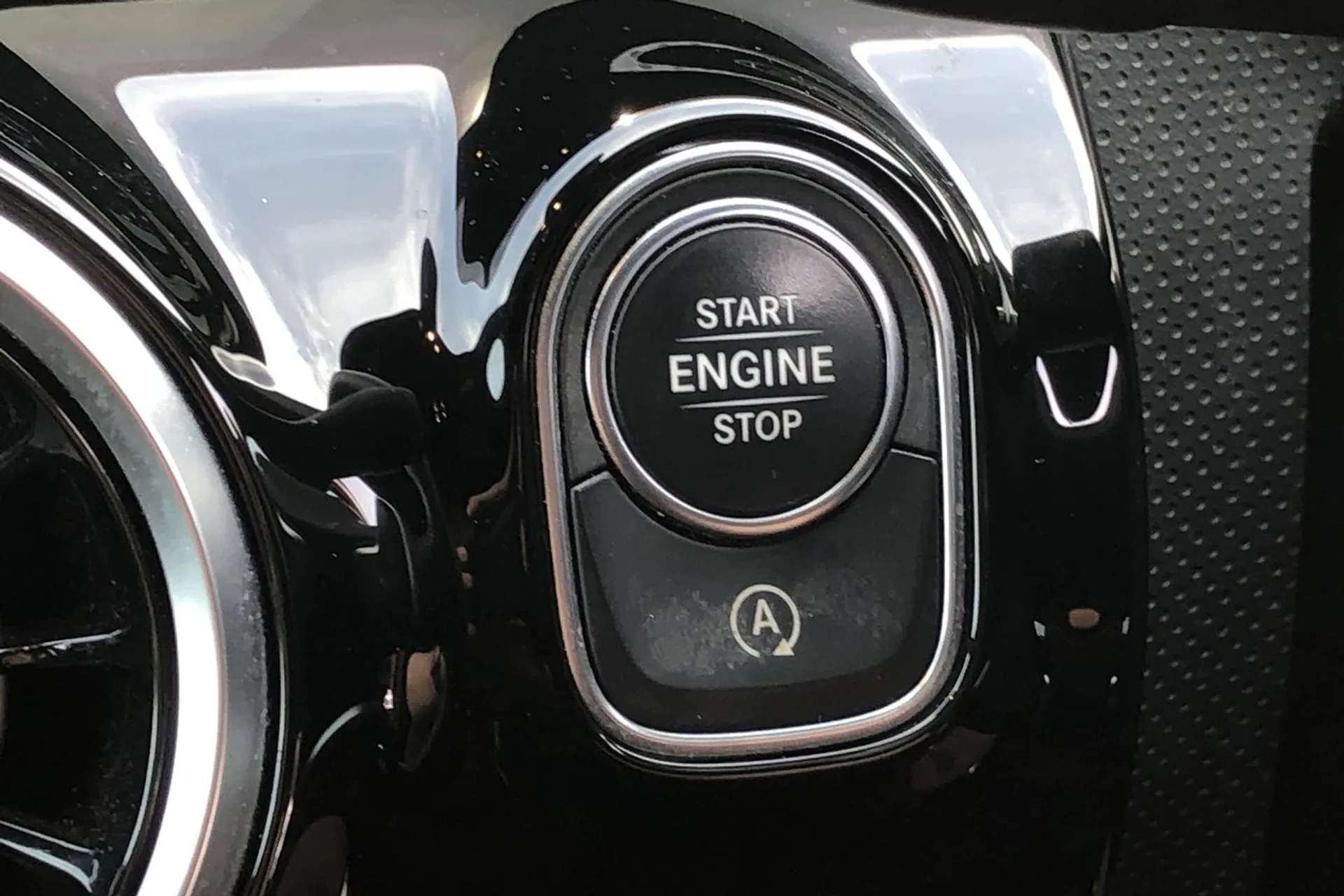 2020 MERCEDES-BENZ A CLASS 2020 MERCEDES-BENZ A CLASS
