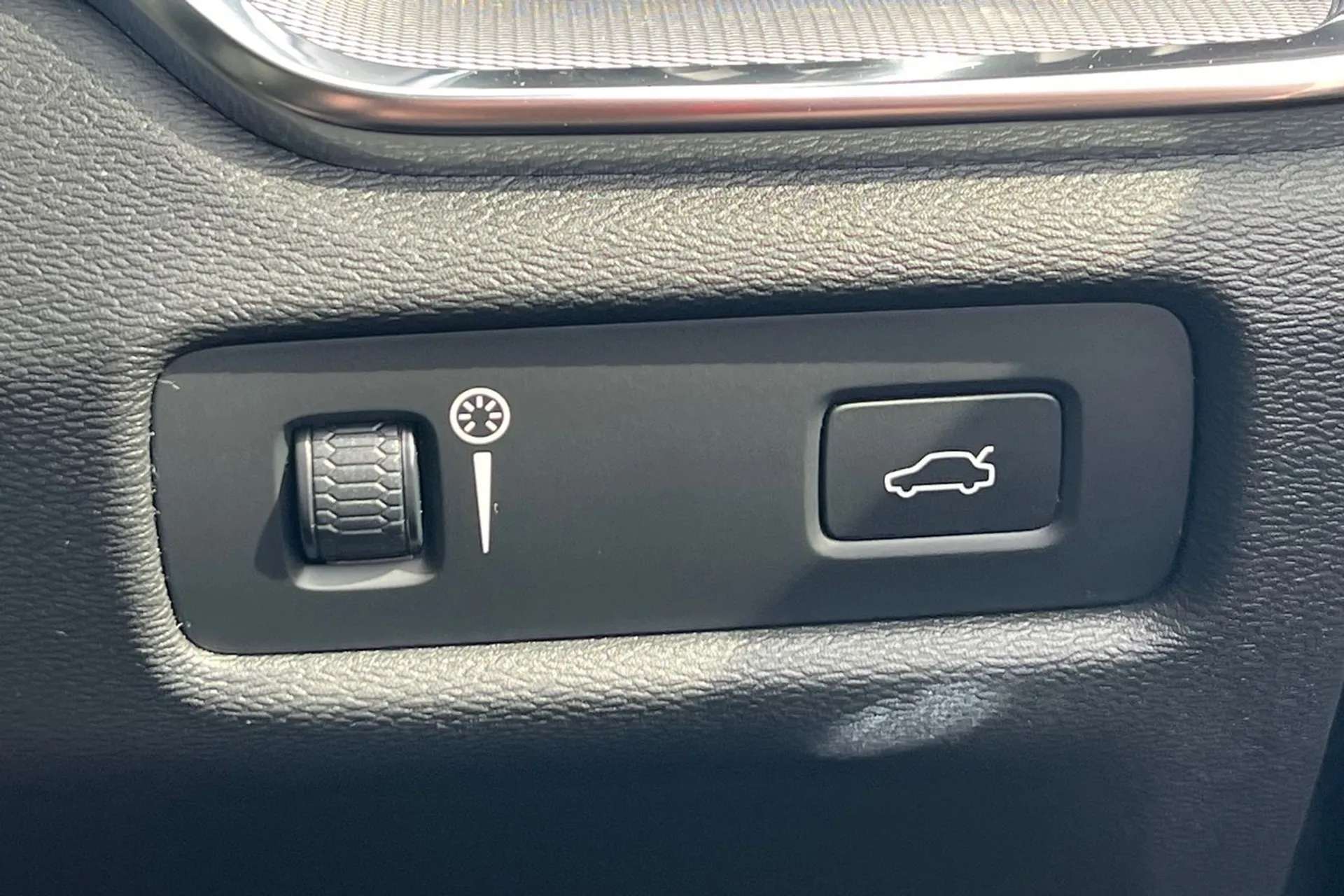 2019 VOLVO S60 2019 VOLVO S60