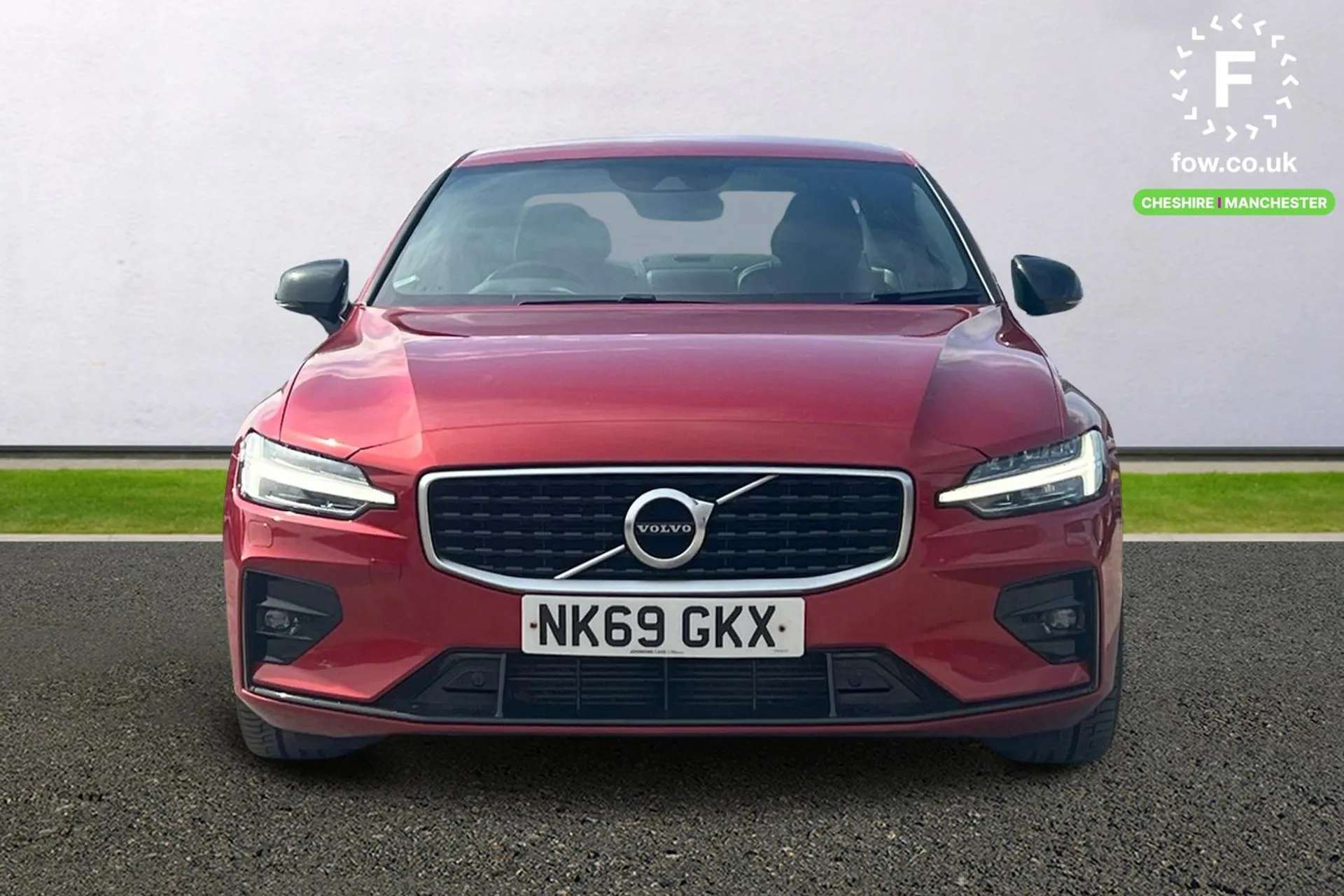 2019 VOLVO S60 2019 VOLVO S60