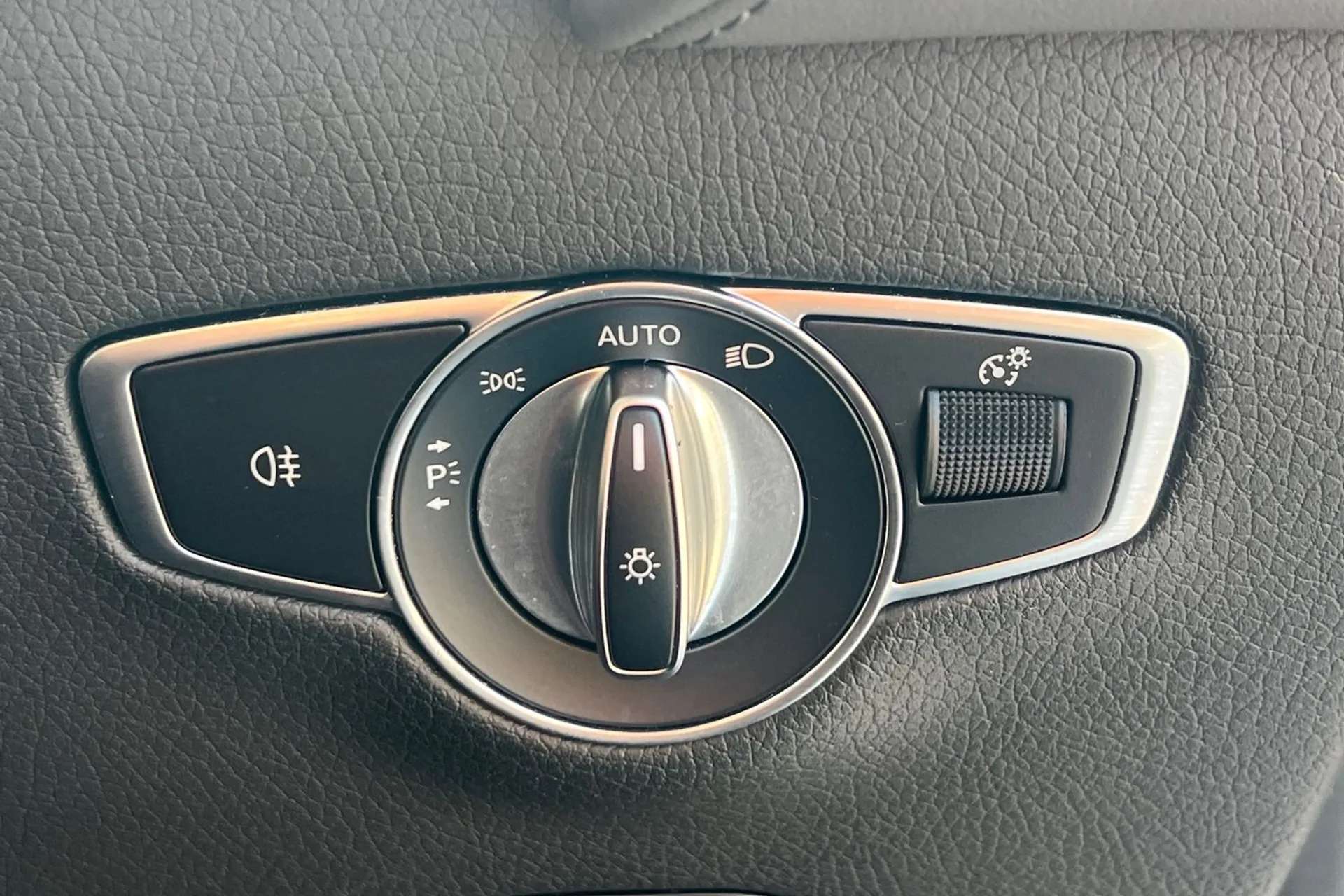 2021 MERCEDES-BENZ EQC 2021 MERCEDES-BENZ EQC