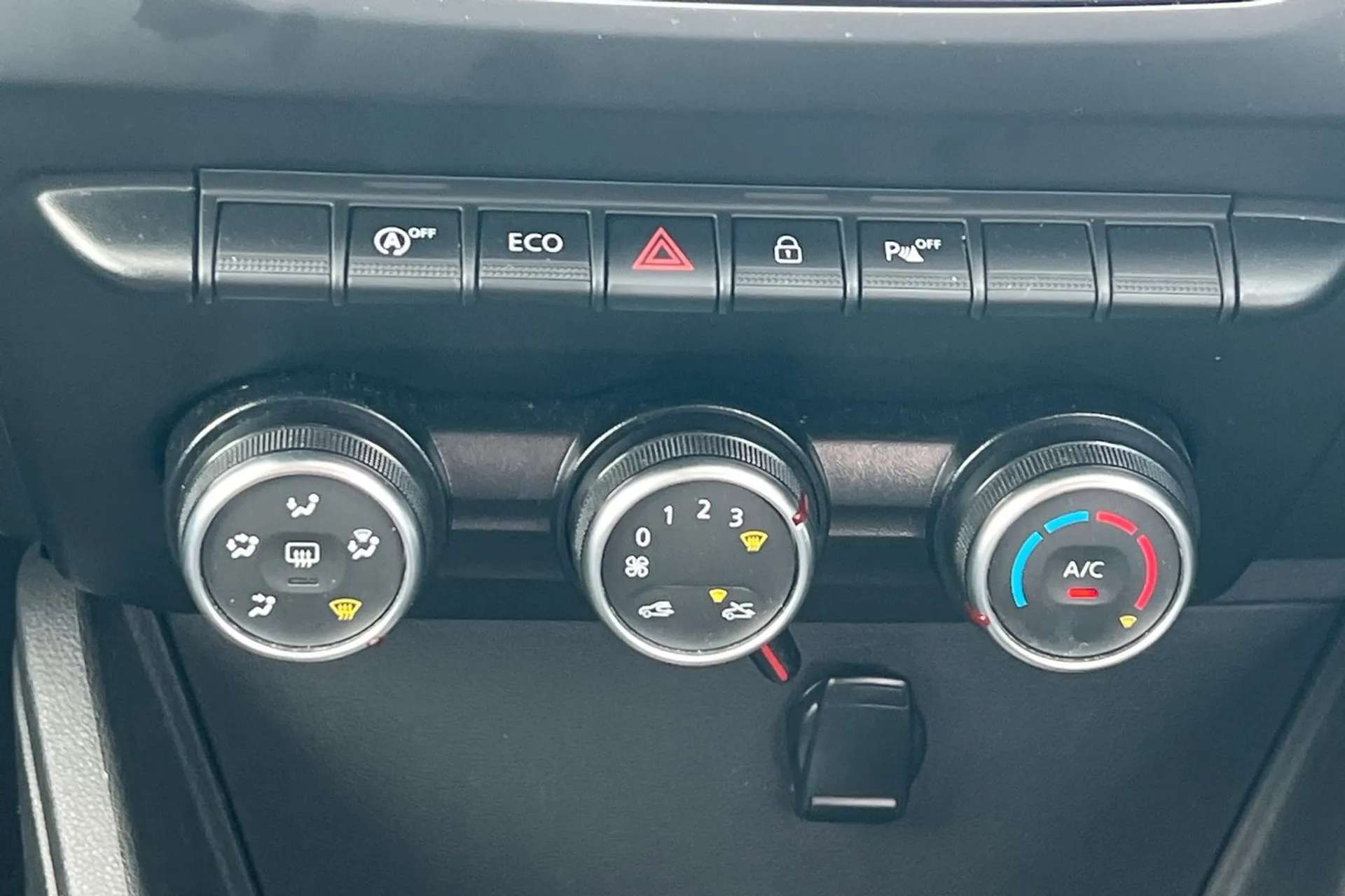 2019 DACIA DUSTER 2019 DACIA DUSTER