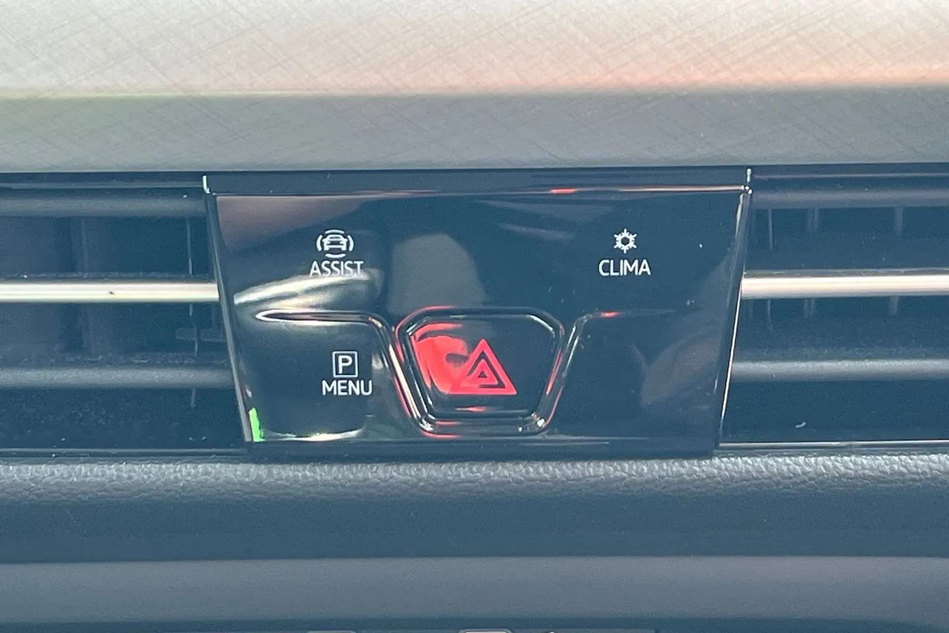 2020 VOLKSWAGEN GOLF 2020 VOLKSWAGEN GOLF