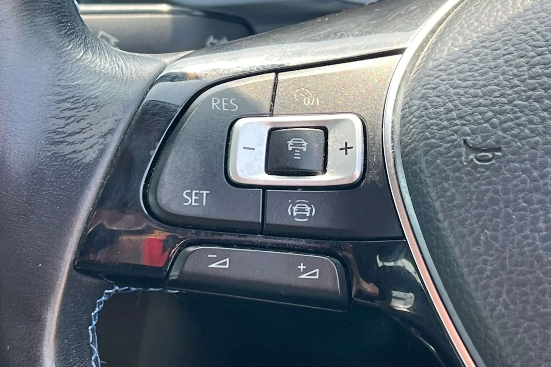 2020 VOLKSWAGEN GOLF 2020 VOLKSWAGEN GOLF