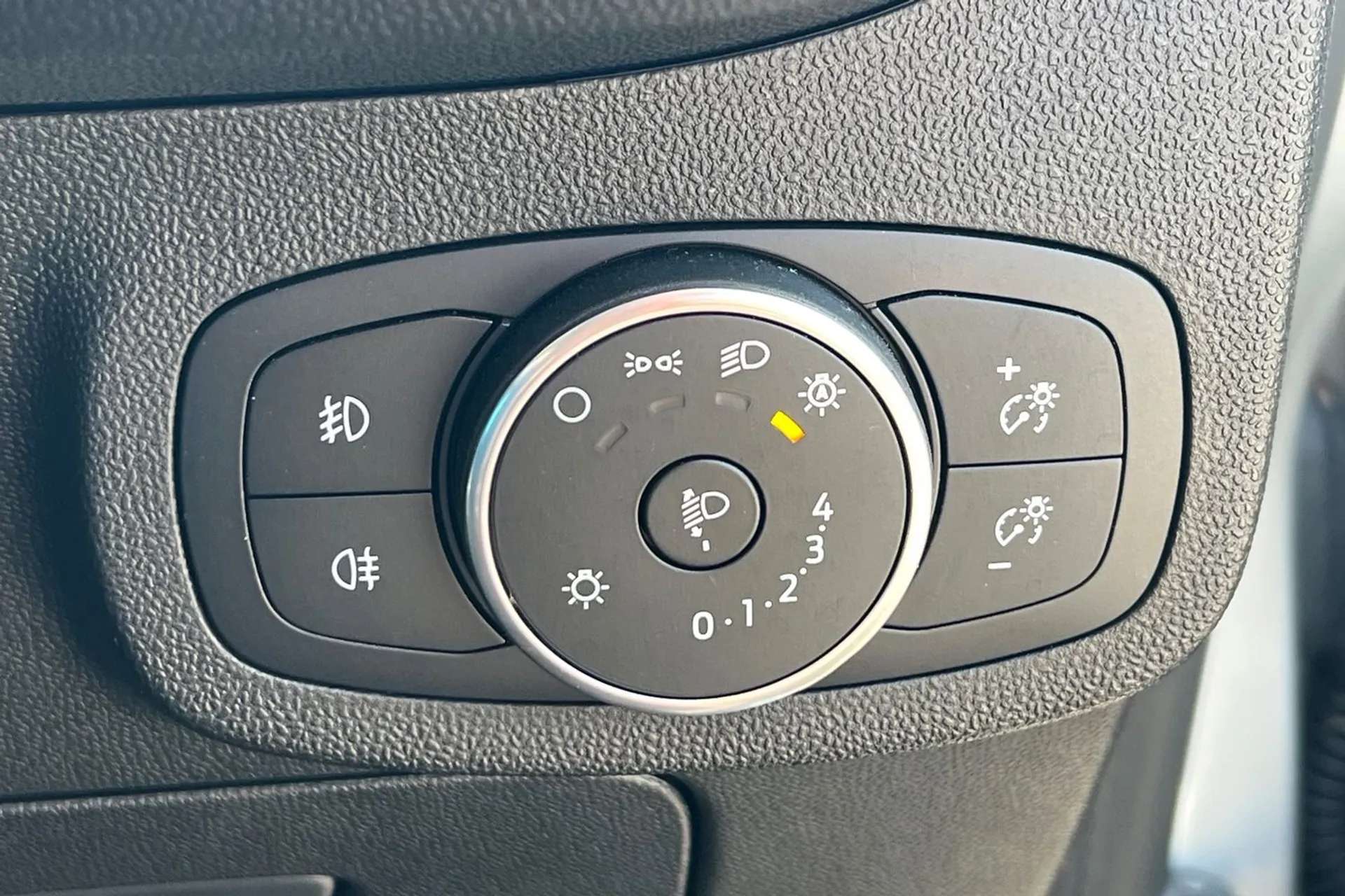 2018 FORD FIESTA 2018 FORD FIESTA