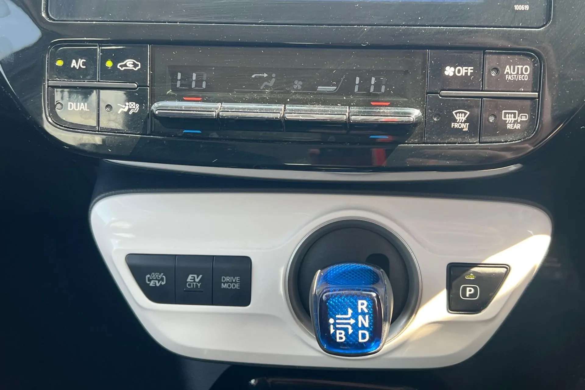 2017 TOYOTA PRIUS 2017 TOYOTA PRIUS