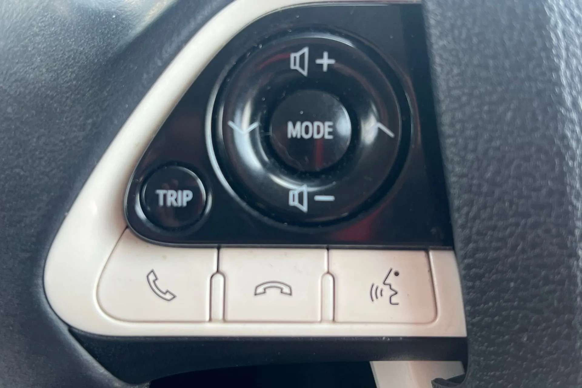 2017 TOYOTA PRIUS 2017 TOYOTA PRIUS