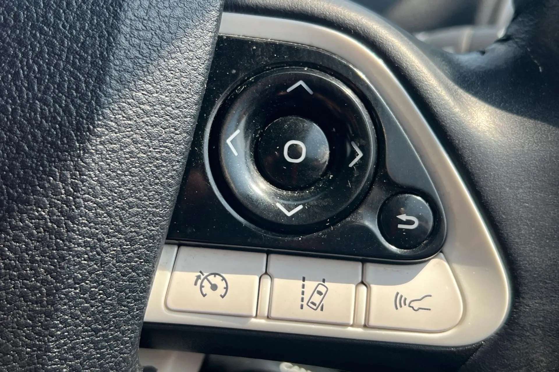 2017 TOYOTA PRIUS 2017 TOYOTA PRIUS