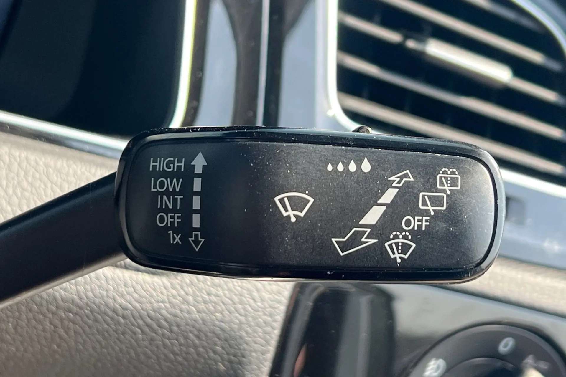 2018 VOLKSWAGEN GOLF 2018 VOLKSWAGEN GOLF