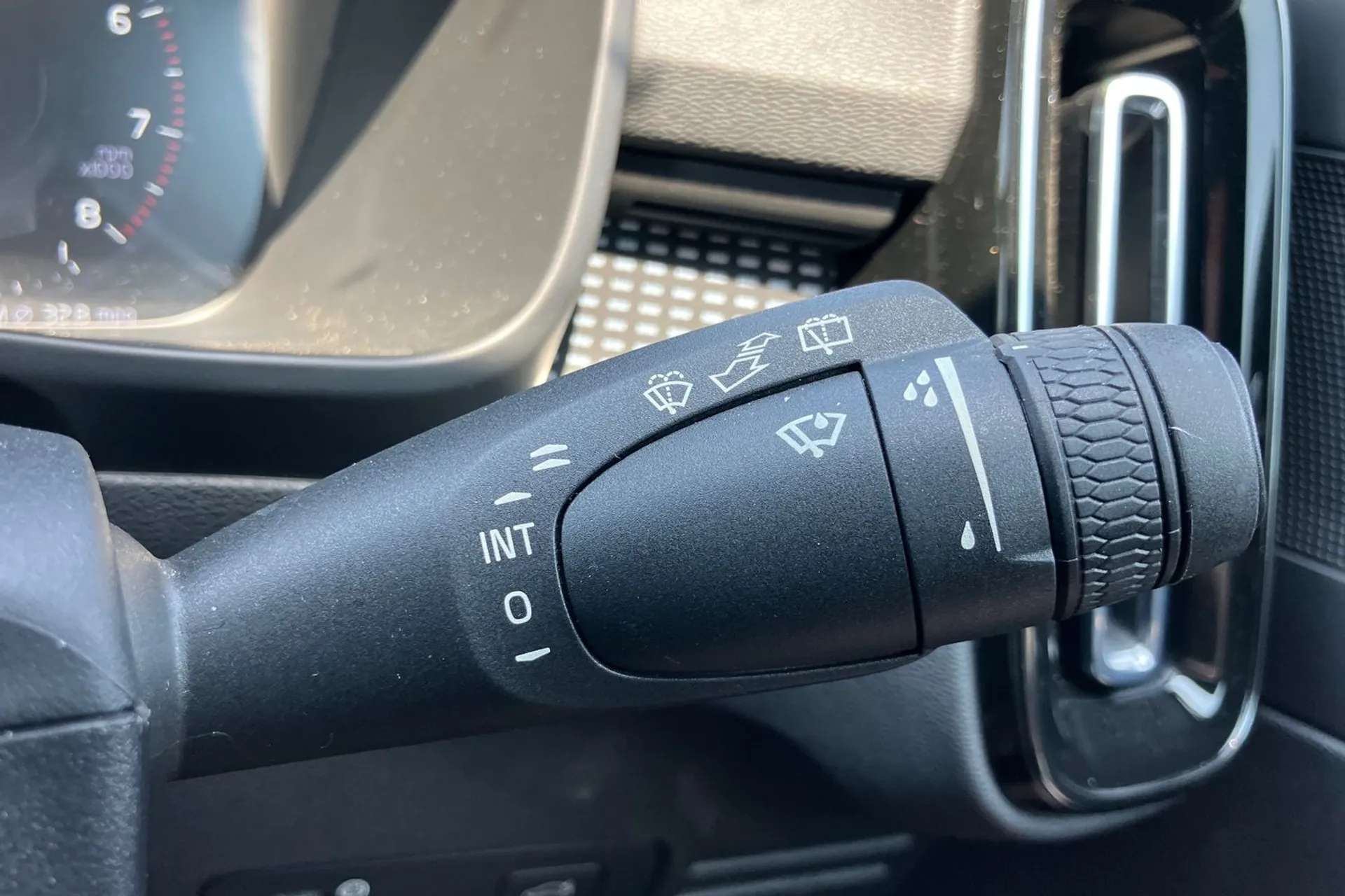 2021 VOLVO XC40 2021 VOLVO XC40