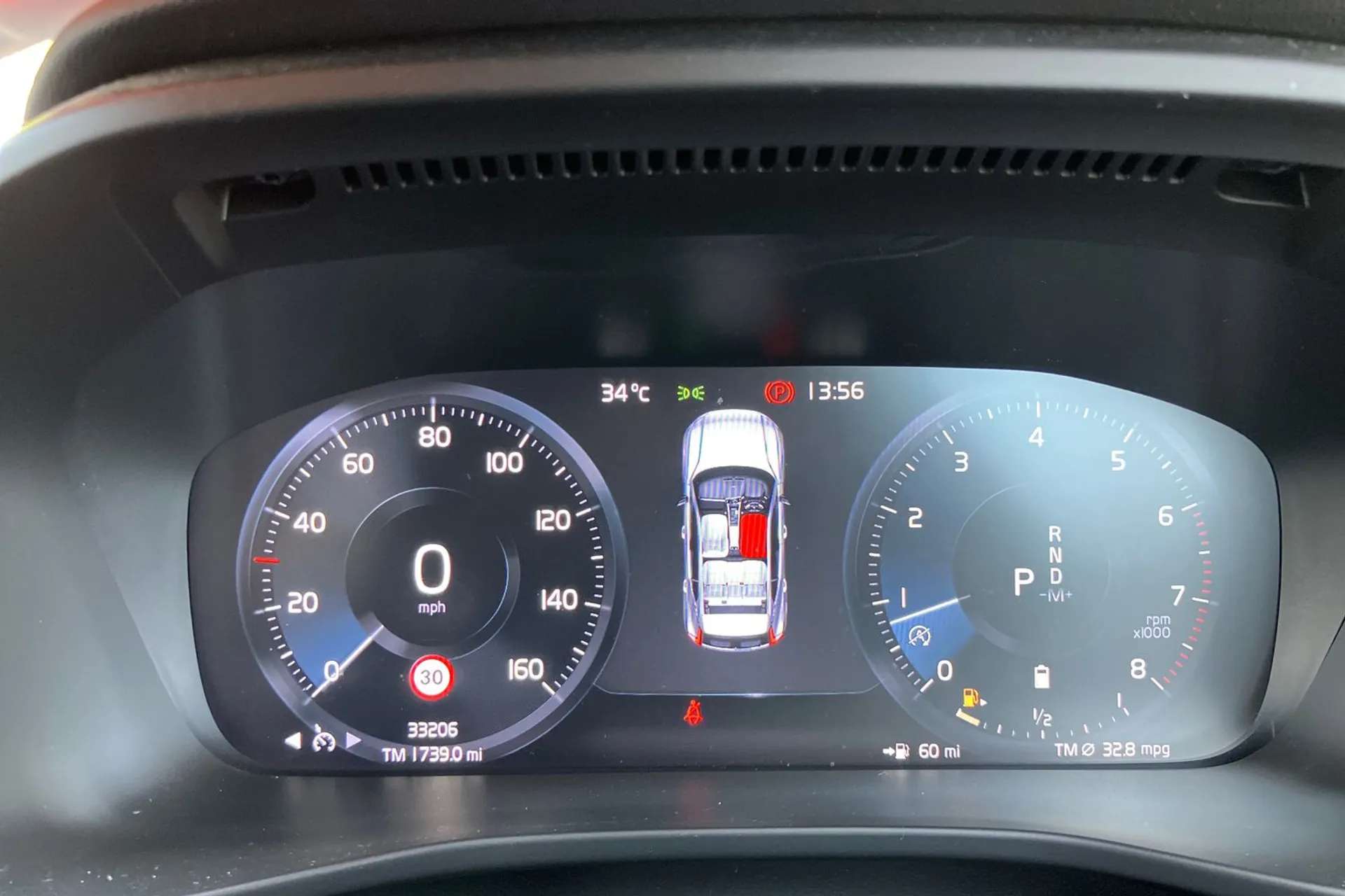 2021 VOLVO XC40 2021 VOLVO XC40