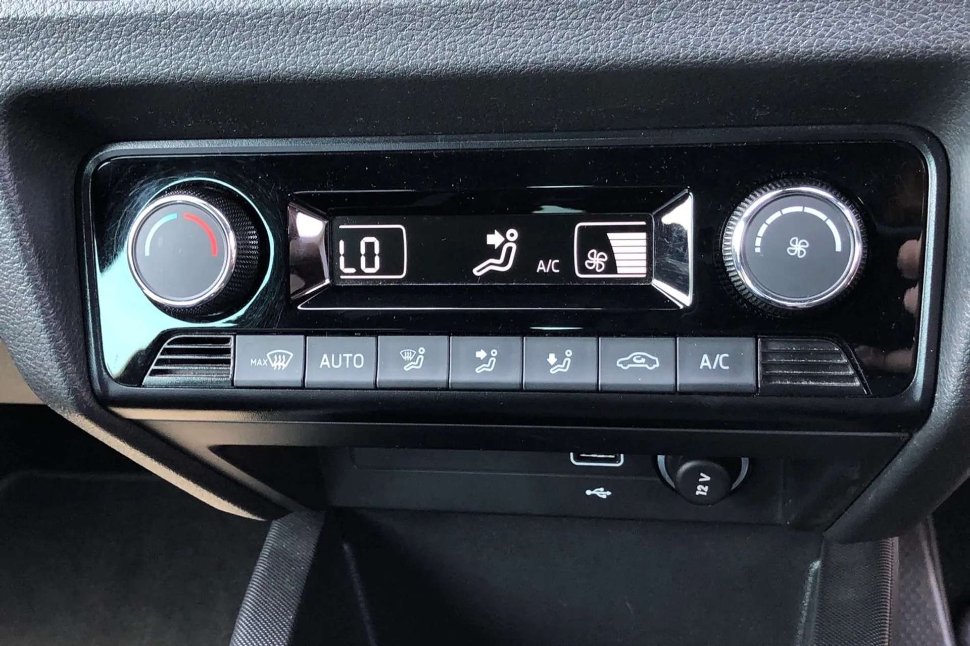 2020 SKODA FABIA 2020 SKODA FABIA