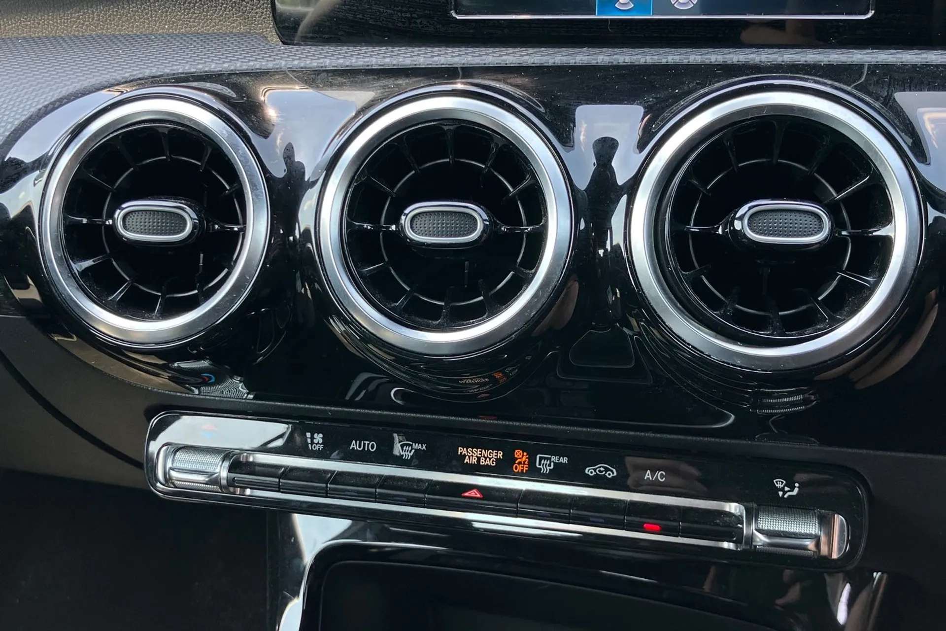 2020 MERCEDES-BENZ A CLASS 2020 MERCEDES-BENZ A CLASS