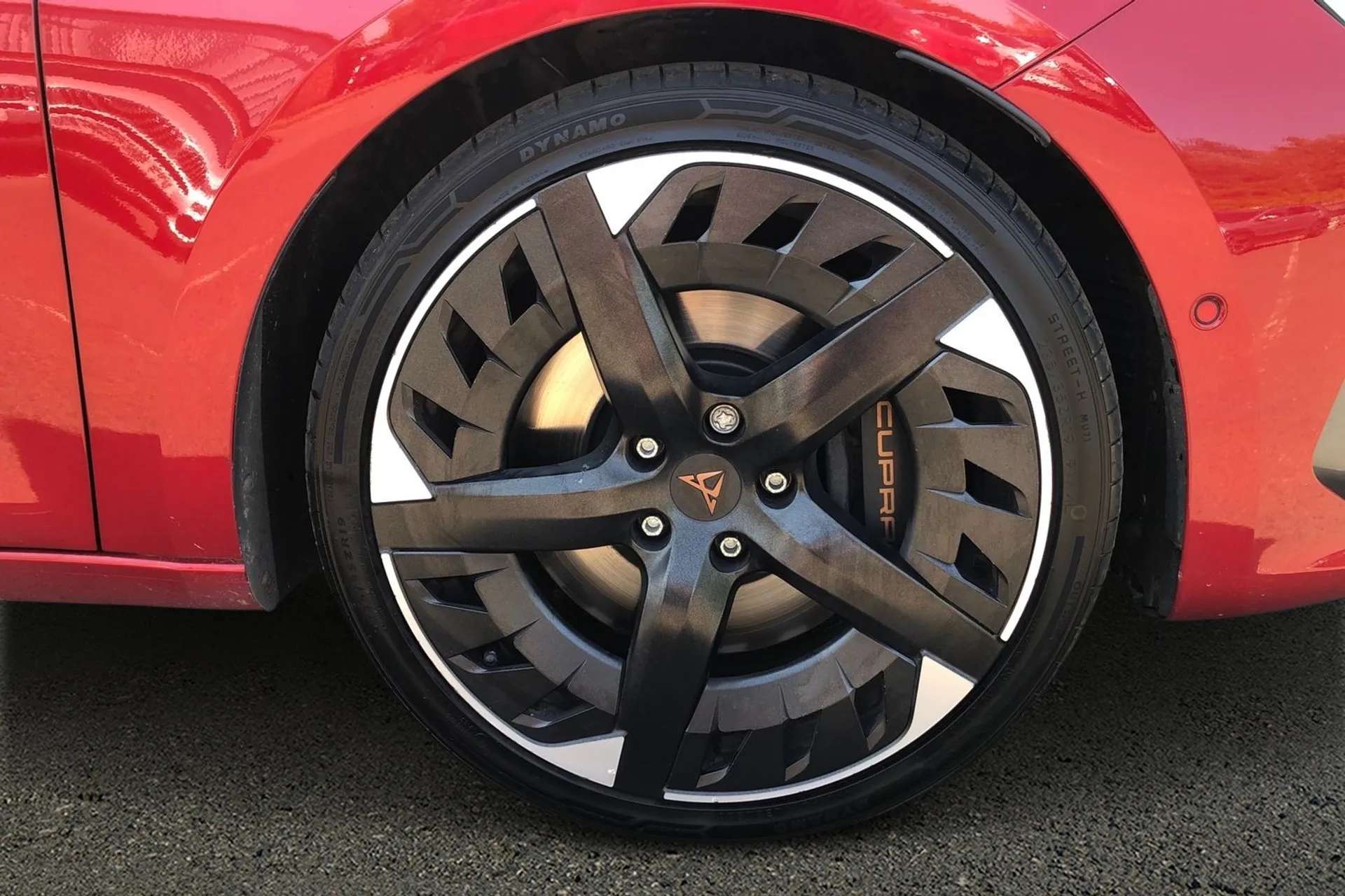 2023 CUPRA LEON 2023 CUPRA LEON