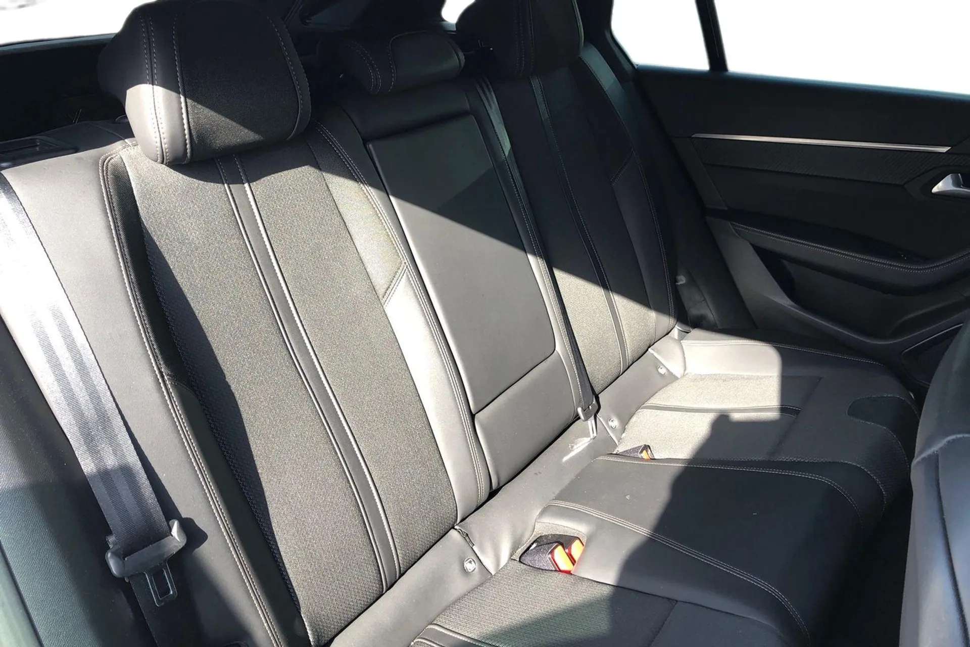 2021 PEUGEOT 508 2021 PEUGEOT 508