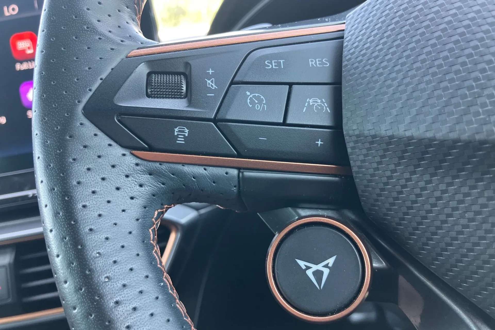 2023 CUPRA FORMENTOR 2023 CUPRA FORMENTOR