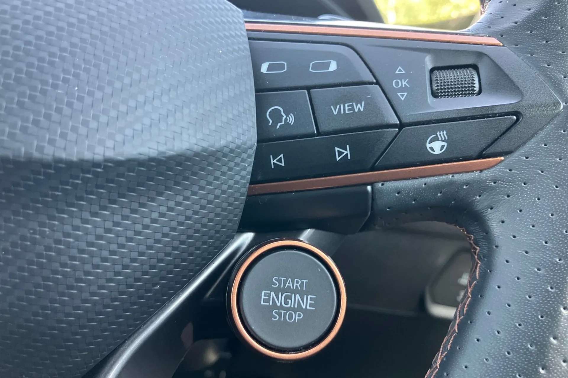 2023 CUPRA FORMENTOR 2023 CUPRA FORMENTOR