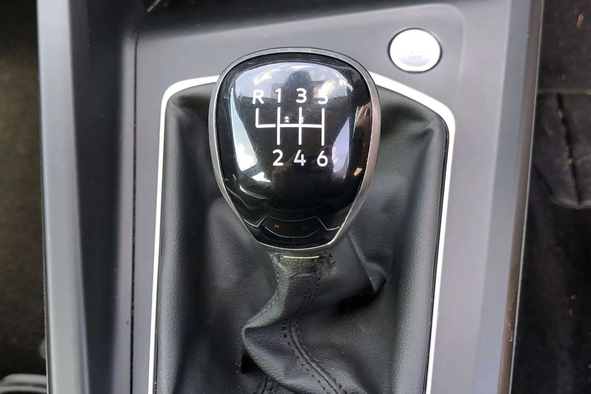 2022 VOLKSWAGEN GOLF 2022 VOLKSWAGEN GOLF