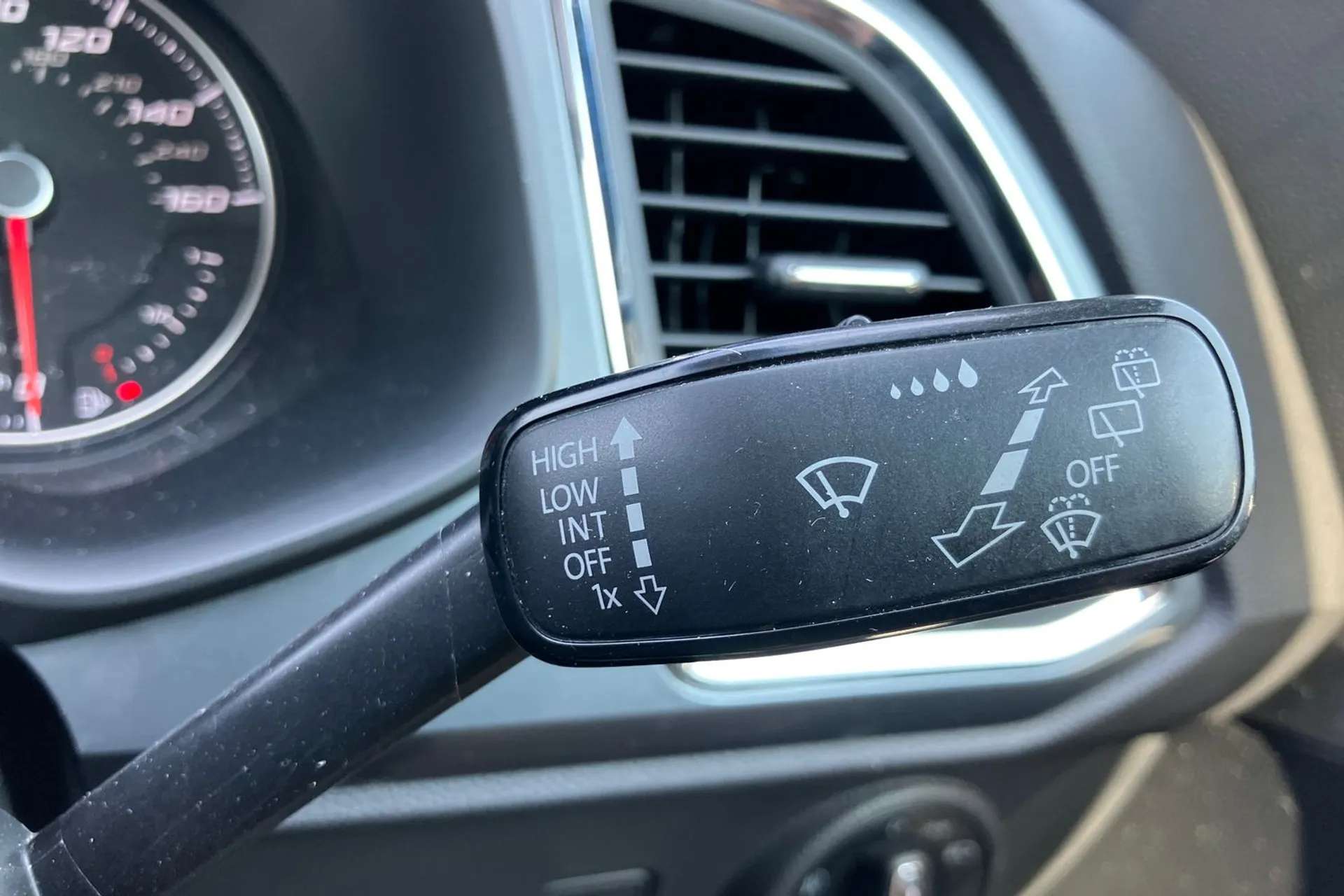 2018 SEAT ATECA 2018 SEAT ATECA