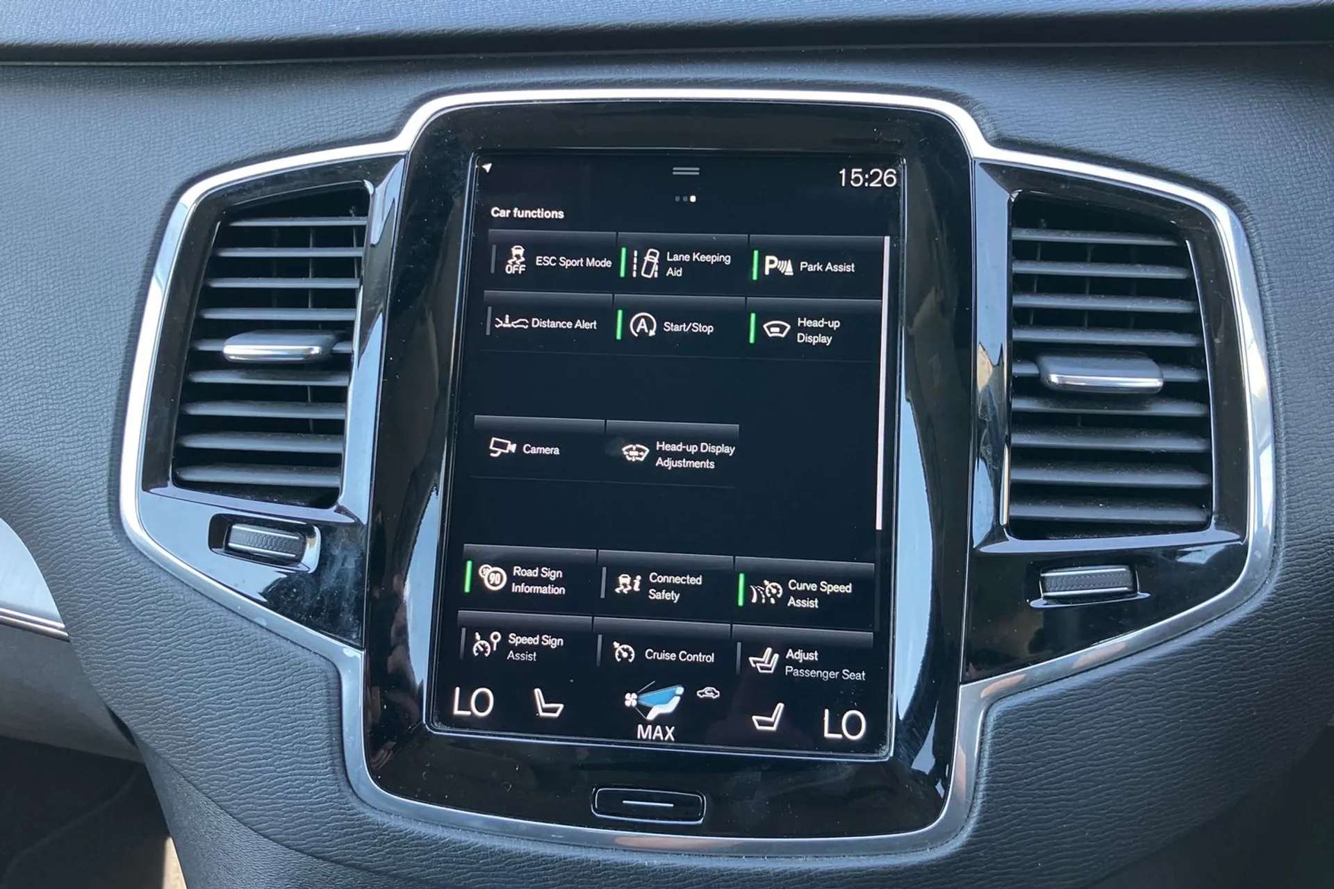 2020 VOLVO XC90 2020 VOLVO XC90