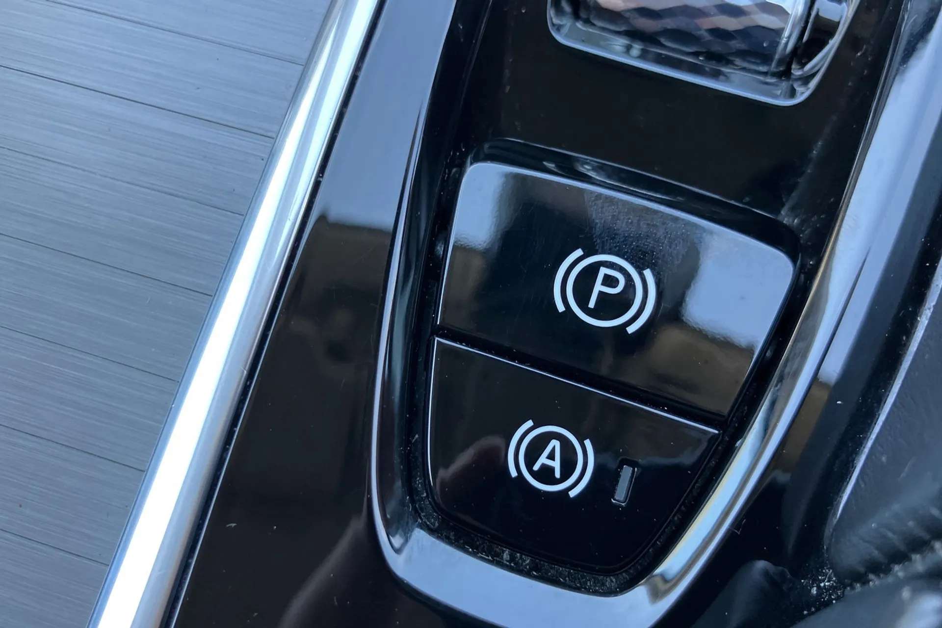 2020 VOLVO XC90 2020 VOLVO XC90