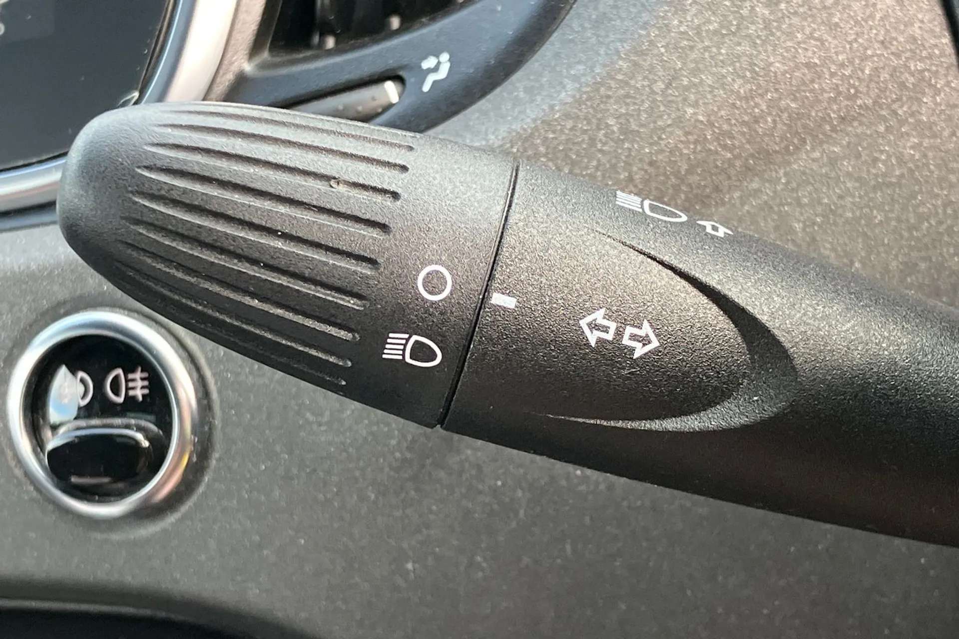 2019 ABARTH 595 2019 ABARTH 595