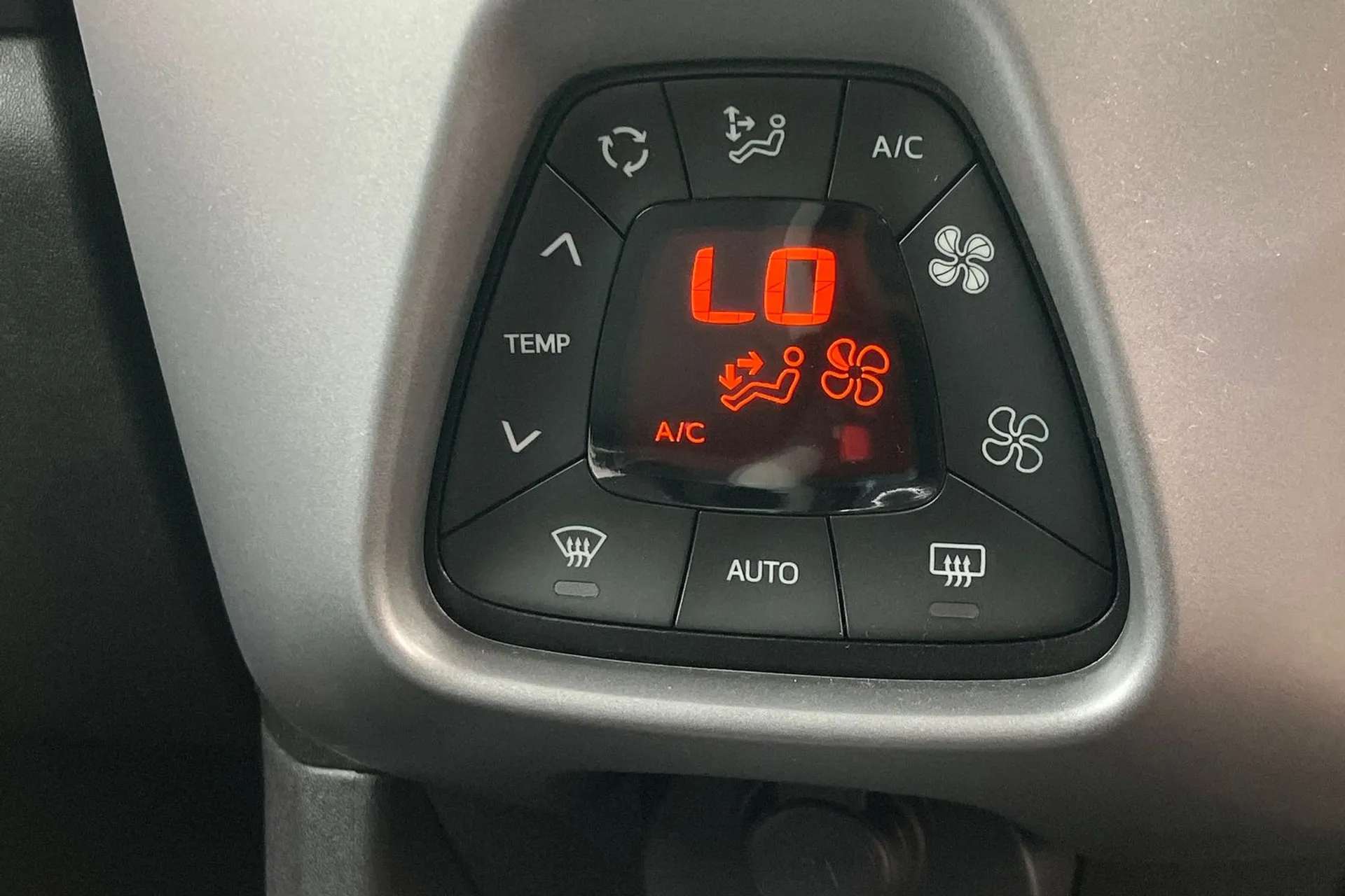 2021 TOYOTA AYGO 2021 TOYOTA AYGO