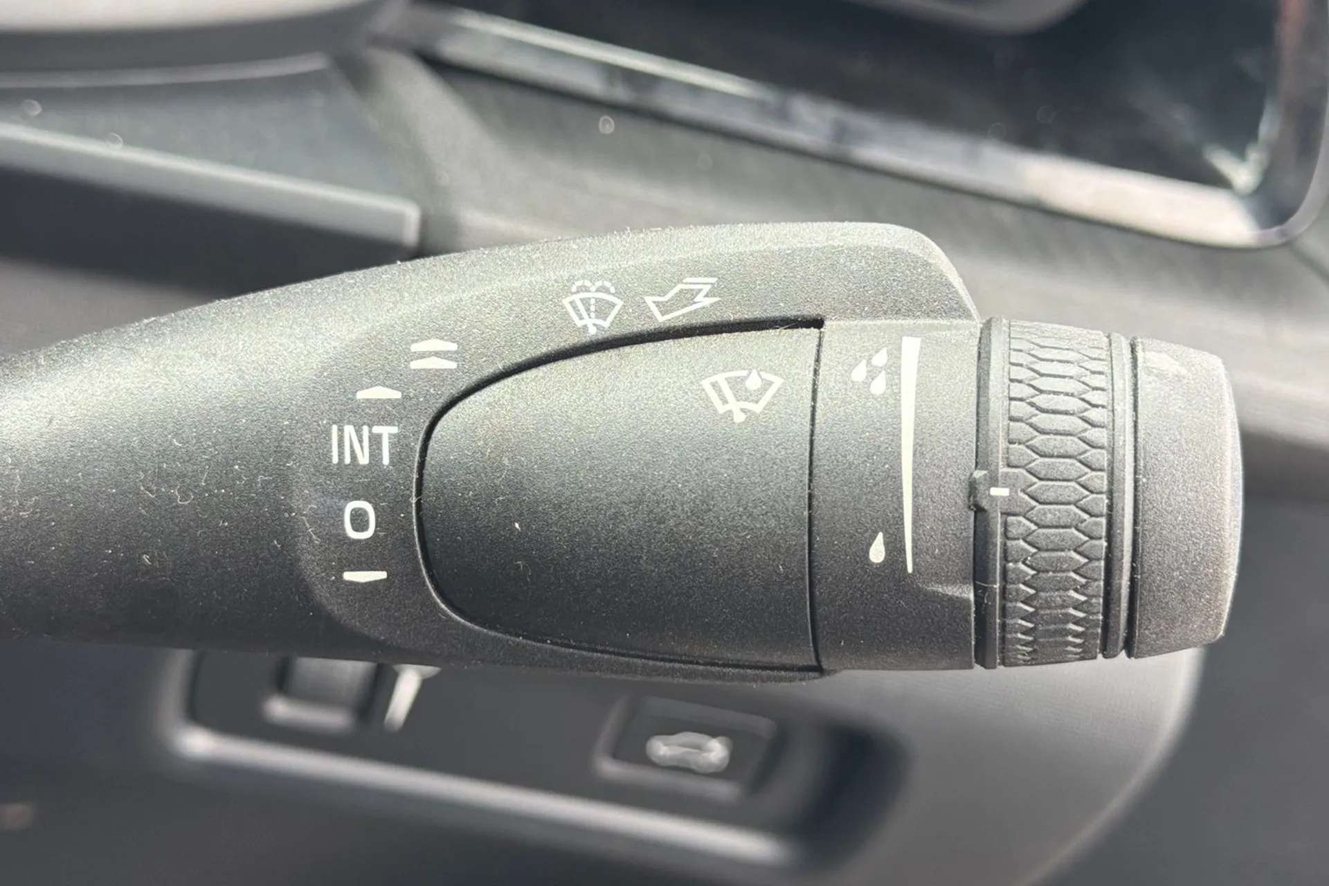 2020 POLESTAR 2 2020 POLESTAR 2