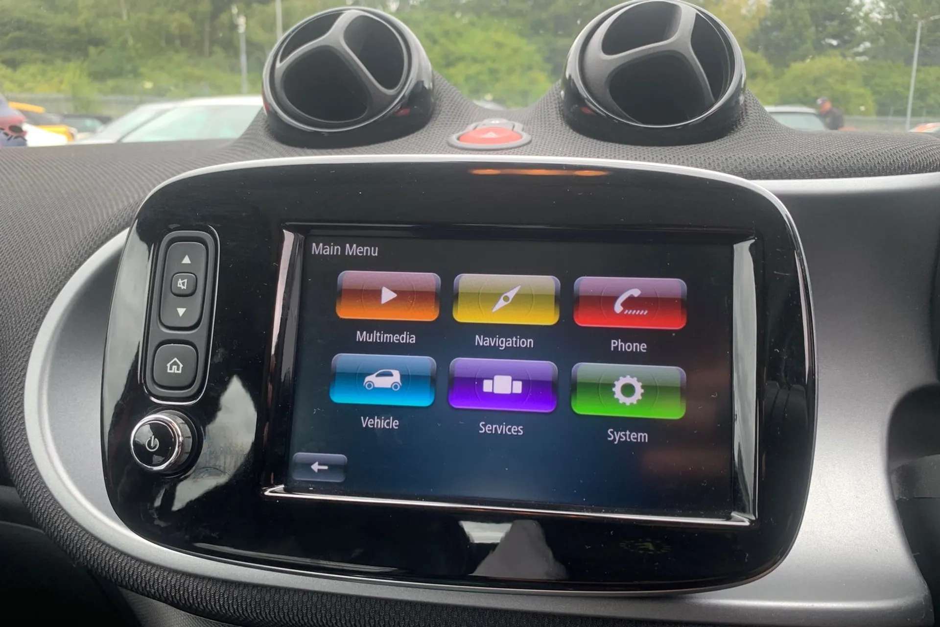 2018 SMART FORFOUR 2018 SMART FORFOUR