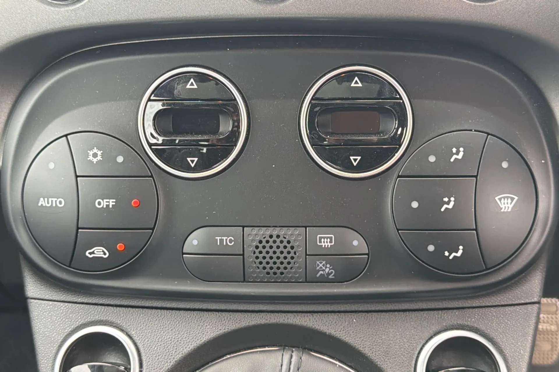 2020 ABARTH 595 2020 ABARTH 595