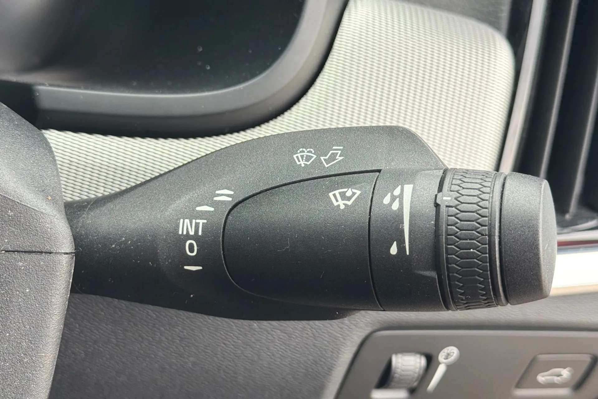 2019 VOLVO S90 2019 VOLVO S90