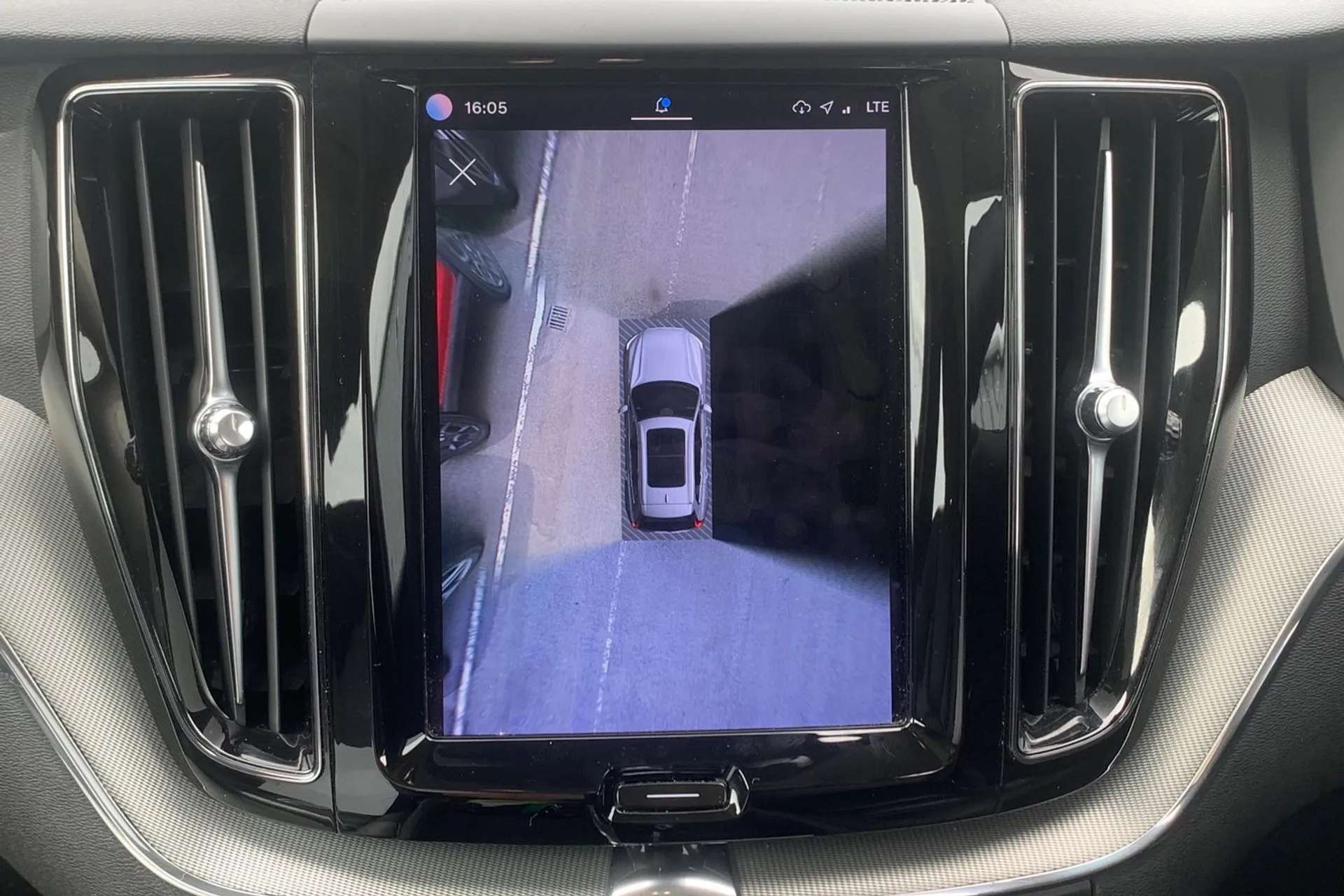 2023 VOLVO XC60 2023 VOLVO XC60
