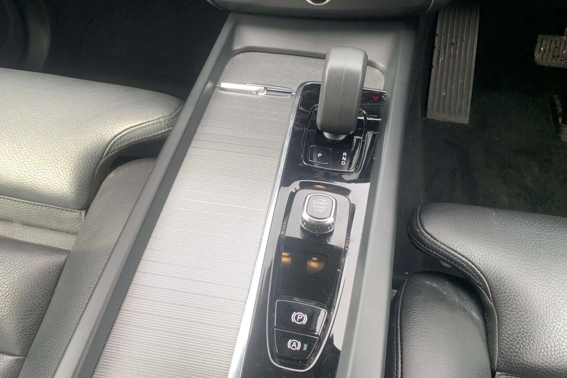 2023 VOLVO XC60 2023 VOLVO XC60