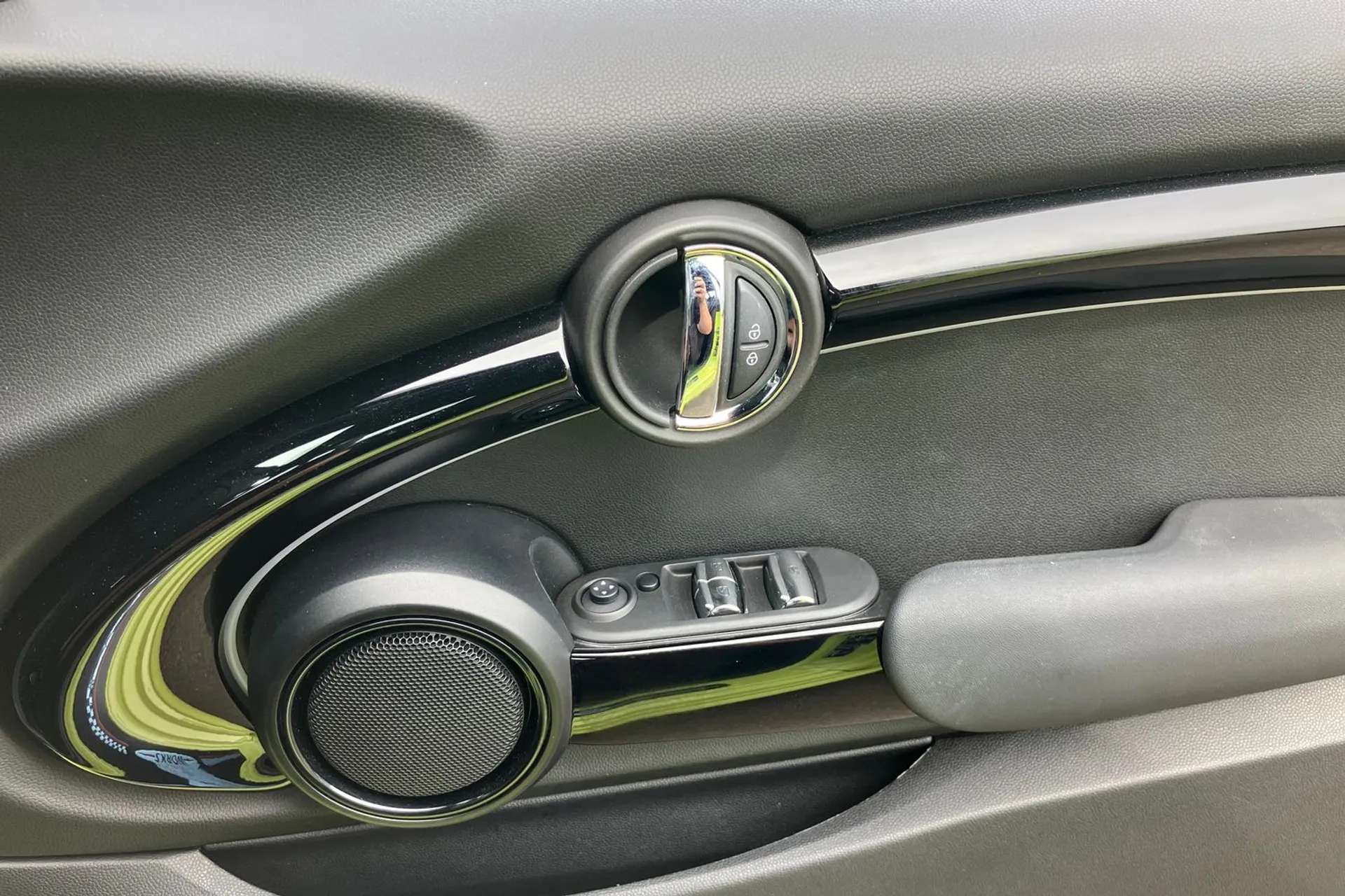2022 MINI CONVERTIBLE 2022 MINI CONVERTIBLE