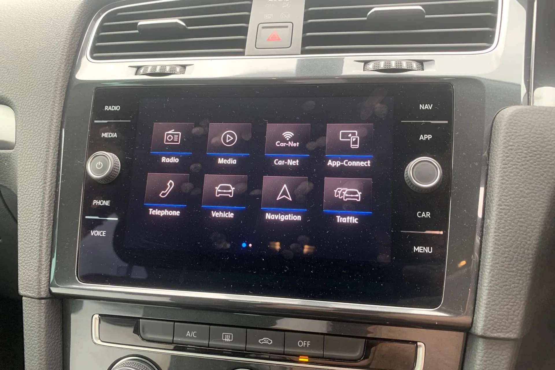 2019 VOLKSWAGEN GOLF 2019 VOLKSWAGEN GOLF