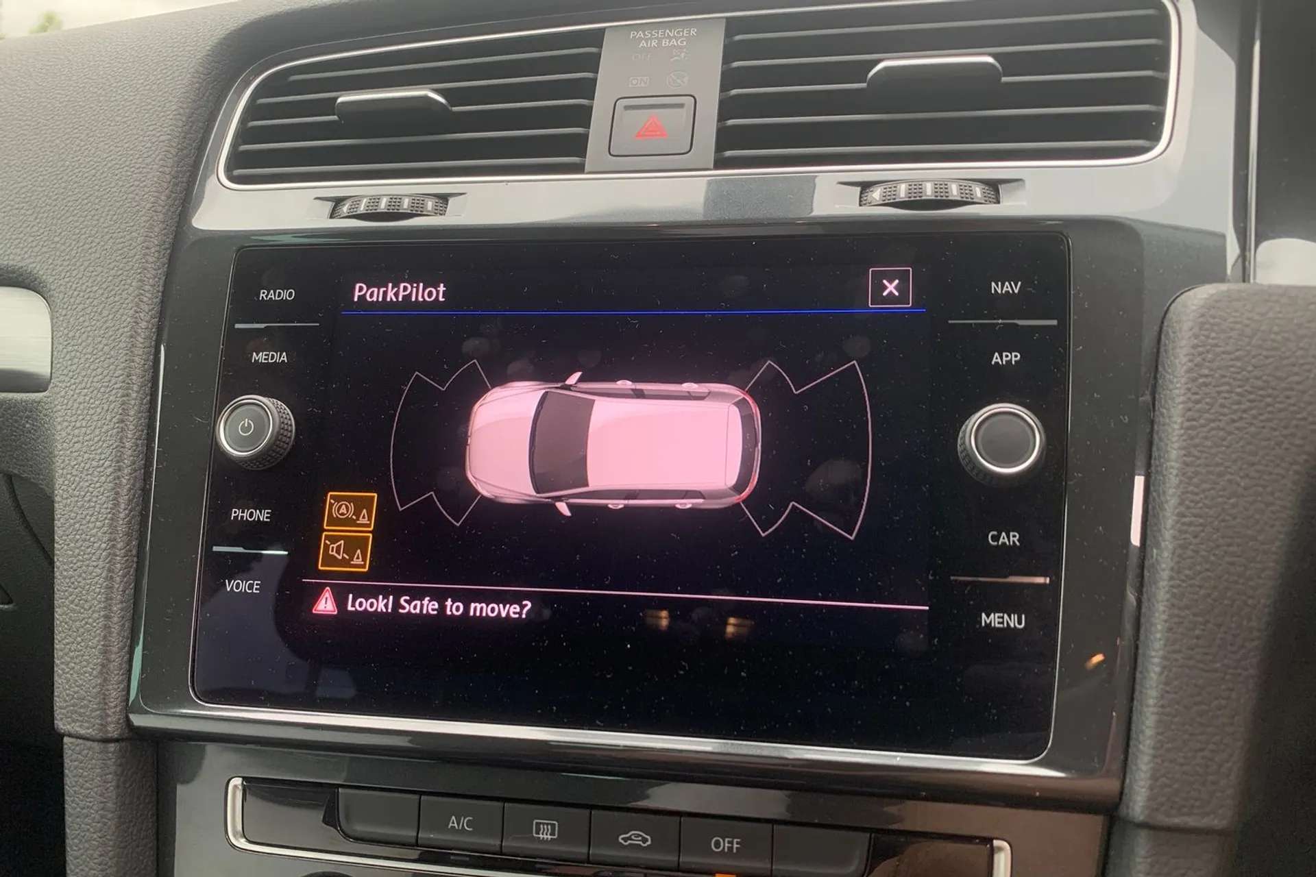 2019 VOLKSWAGEN GOLF 2019 VOLKSWAGEN GOLF