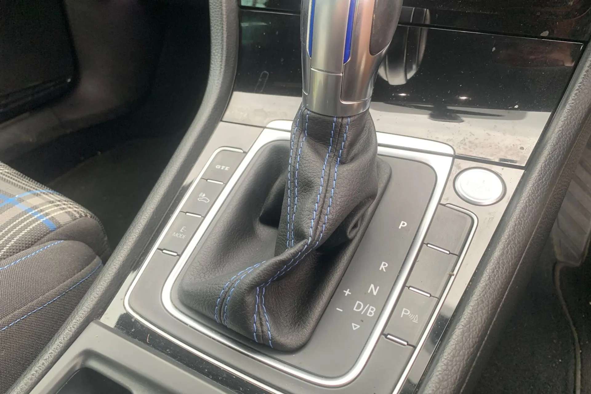 2018 VOLKSWAGEN GOLF 2018 VOLKSWAGEN GOLF