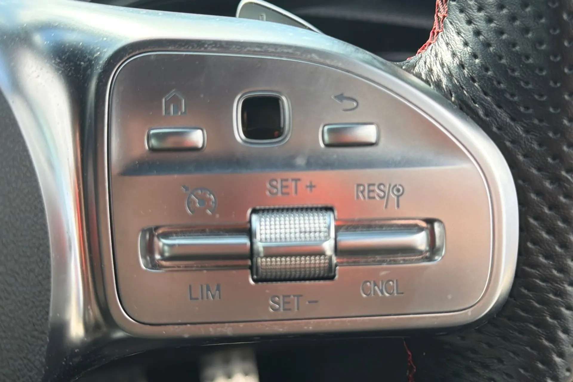 2019 MERCEDES-BENZ A CLASS 2019 MERCEDES-BENZ A CLASS