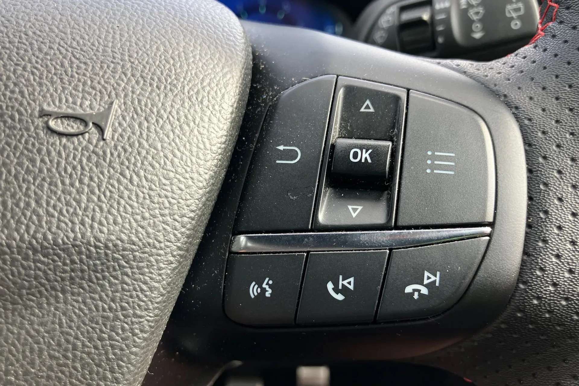 2023 FORD FOCUS 2023 FORD FOCUS