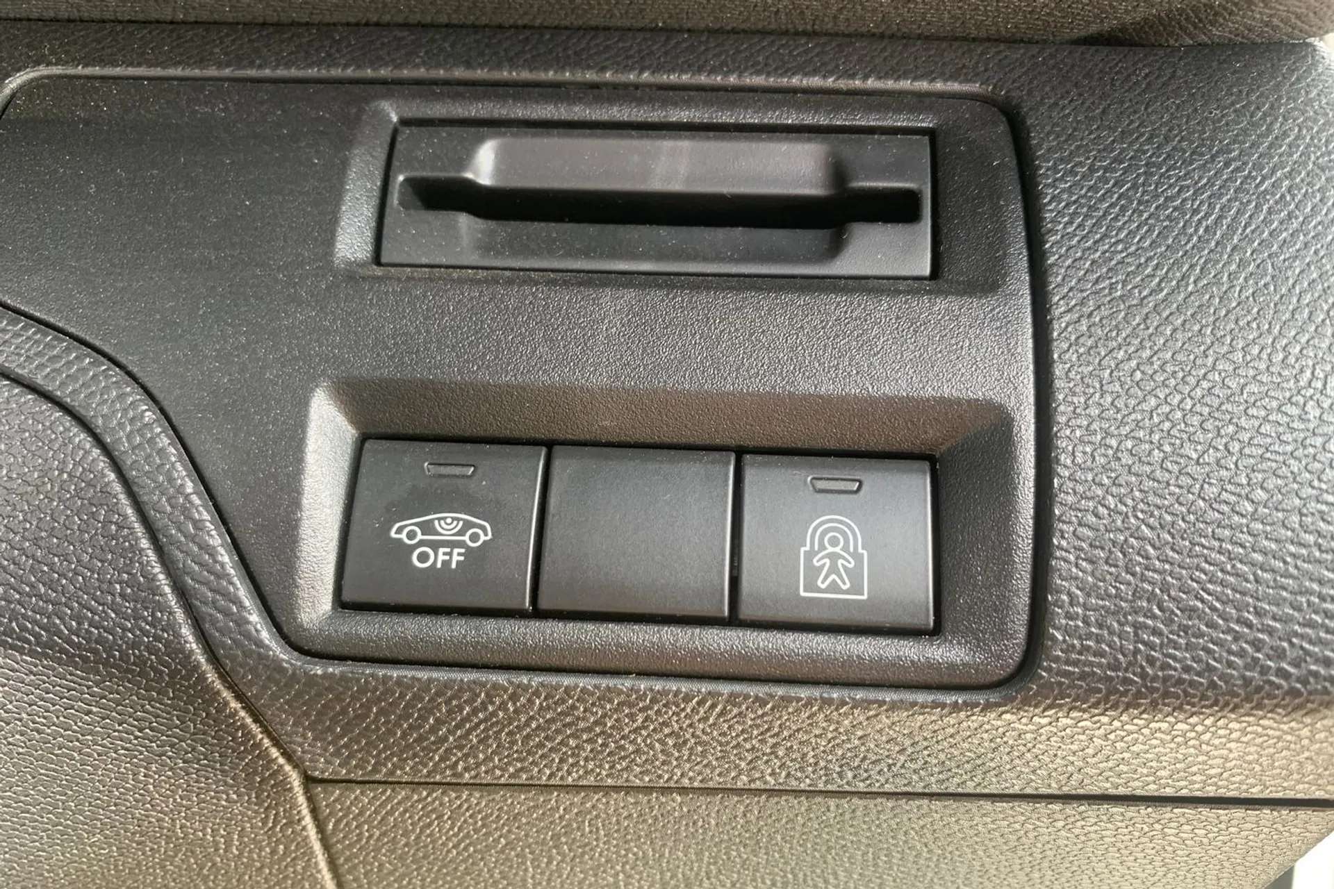 2018 PEUGEOT 3008 2018 PEUGEOT 3008