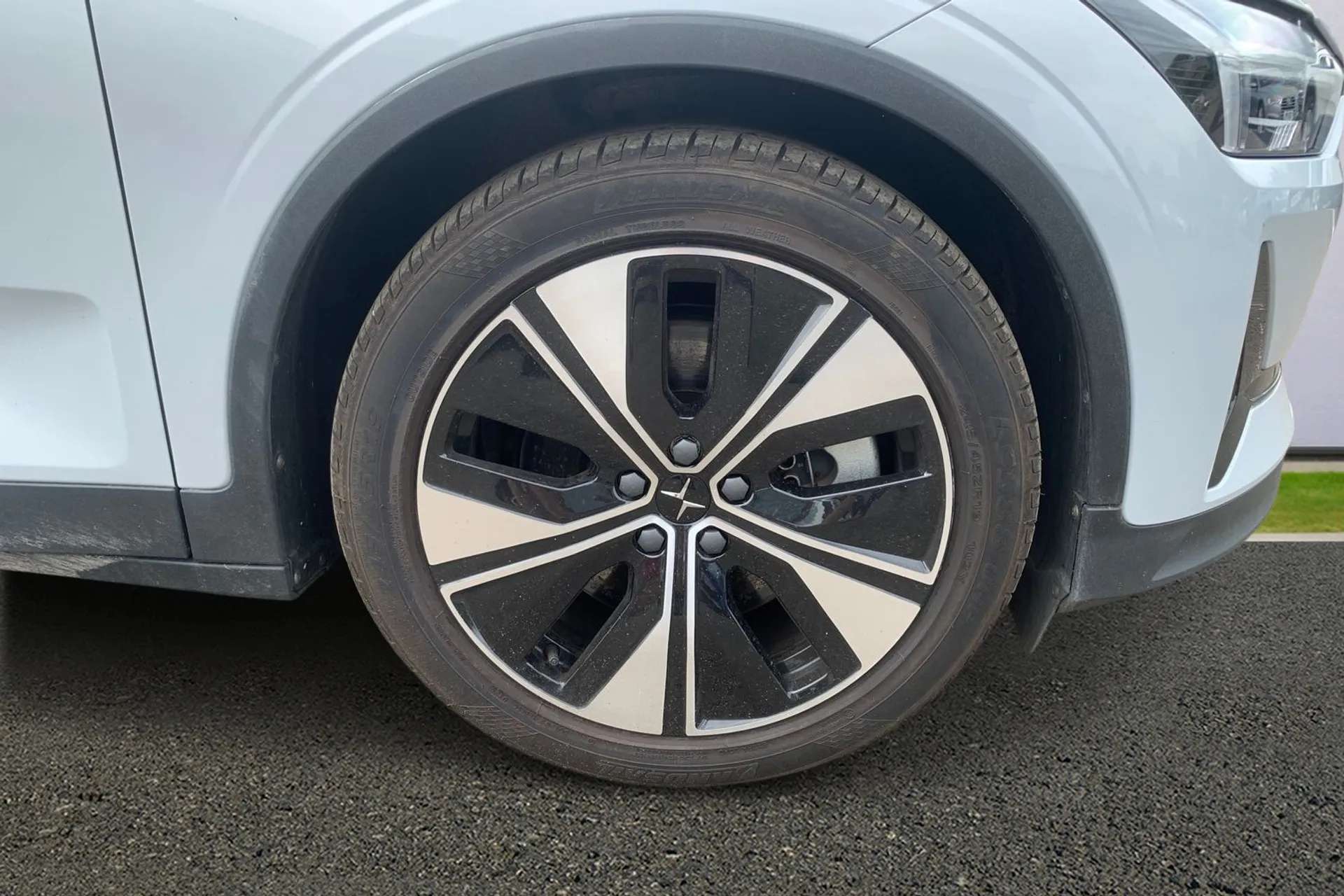 2022 POLESTAR 2 2022 POLESTAR 2