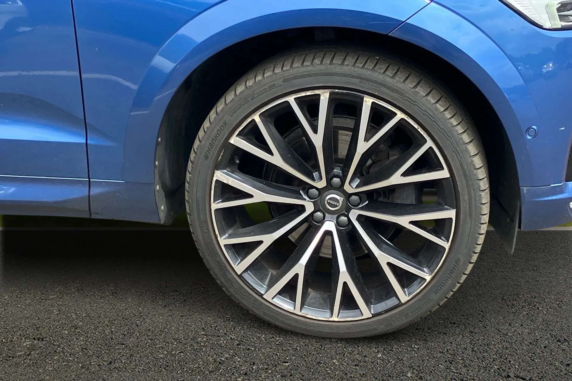 2019 VOLVO XC60 2019 VOLVO XC60