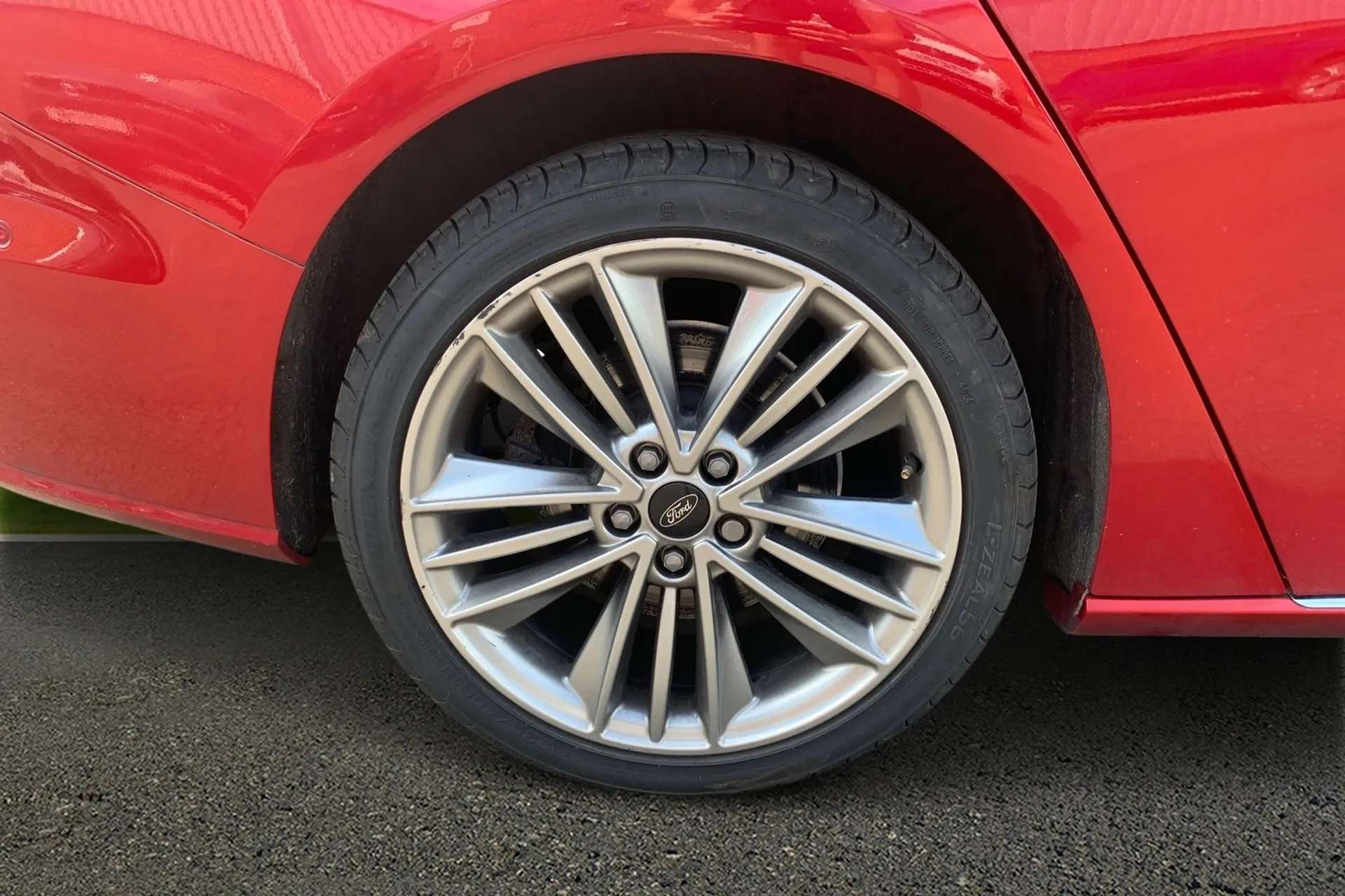 2021 FORD FOCUS VIGNALE 2021 FORD FOCUS VIGNALE