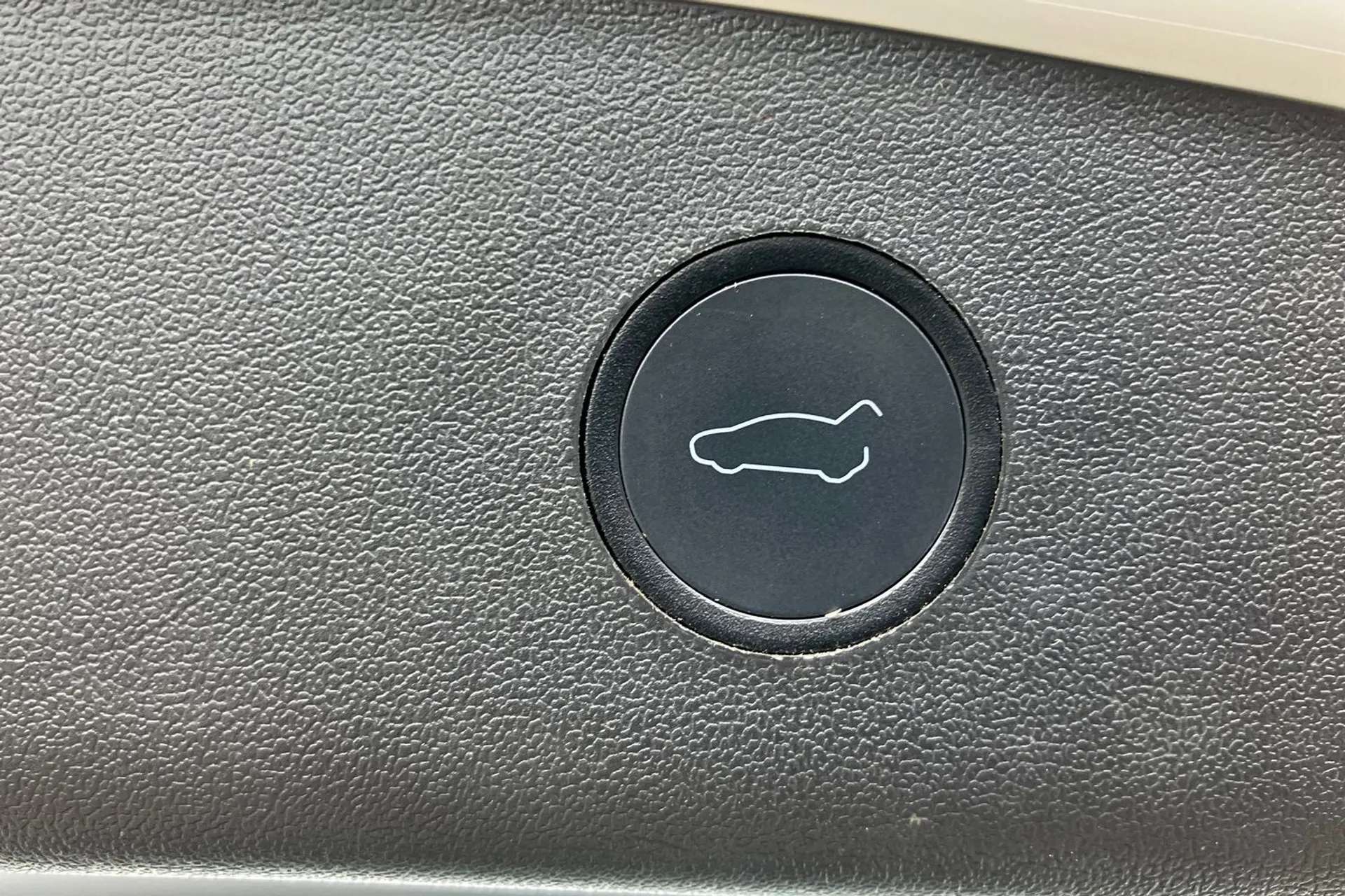 2020 TESLA MODEL 3 2020 TESLA MODEL 3