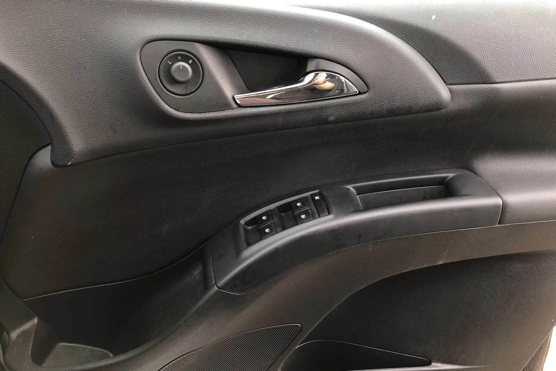 2017 VAUXHALL MERIVA 2017 VAUXHALL MERIVA