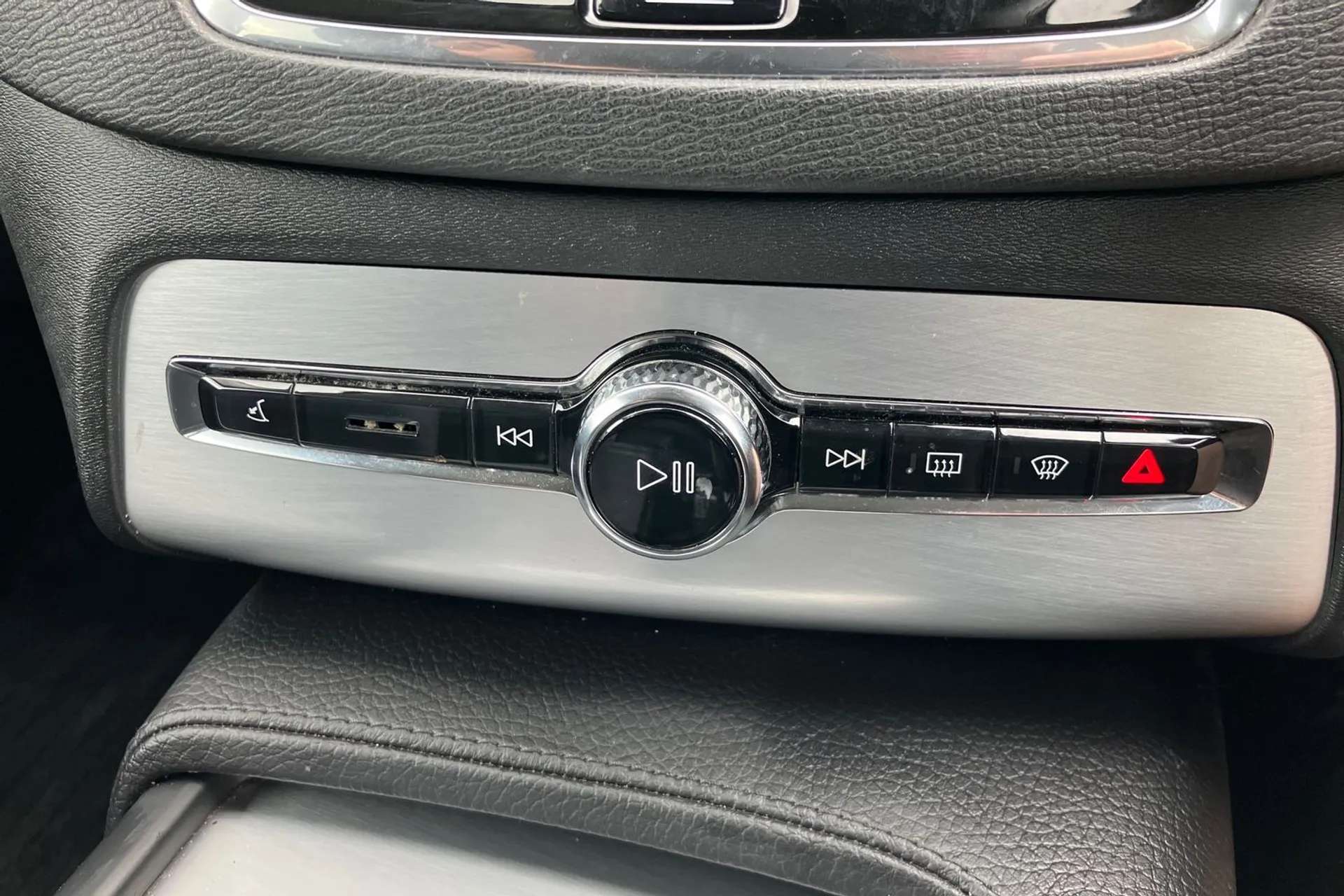 2016 VOLVO XC90 2016 VOLVO XC90