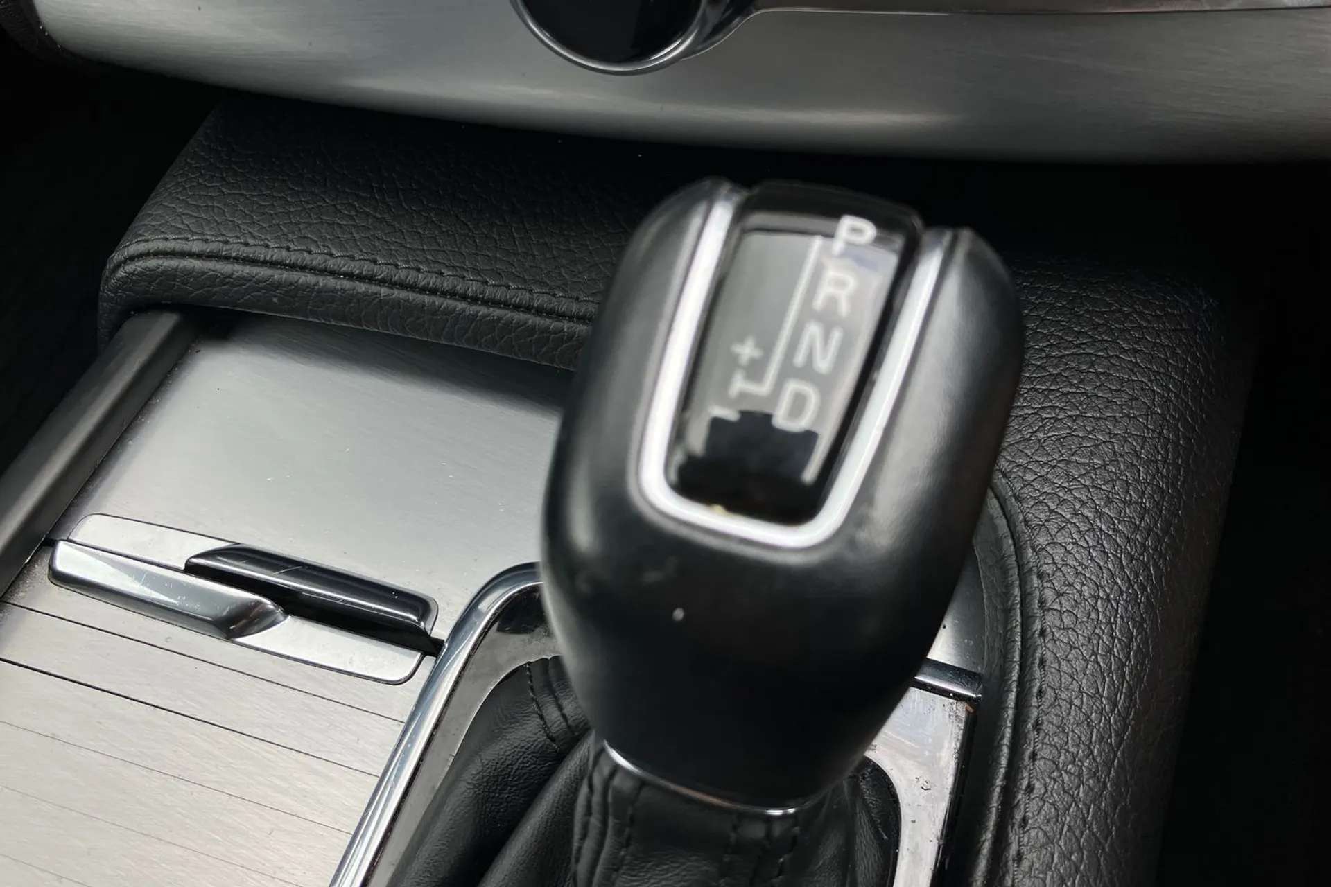 2016 VOLVO XC90 2016 VOLVO XC90